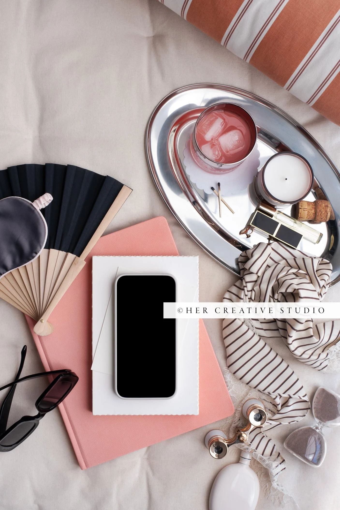 Iphone-Poolside-Notebook-14-IE.jpg