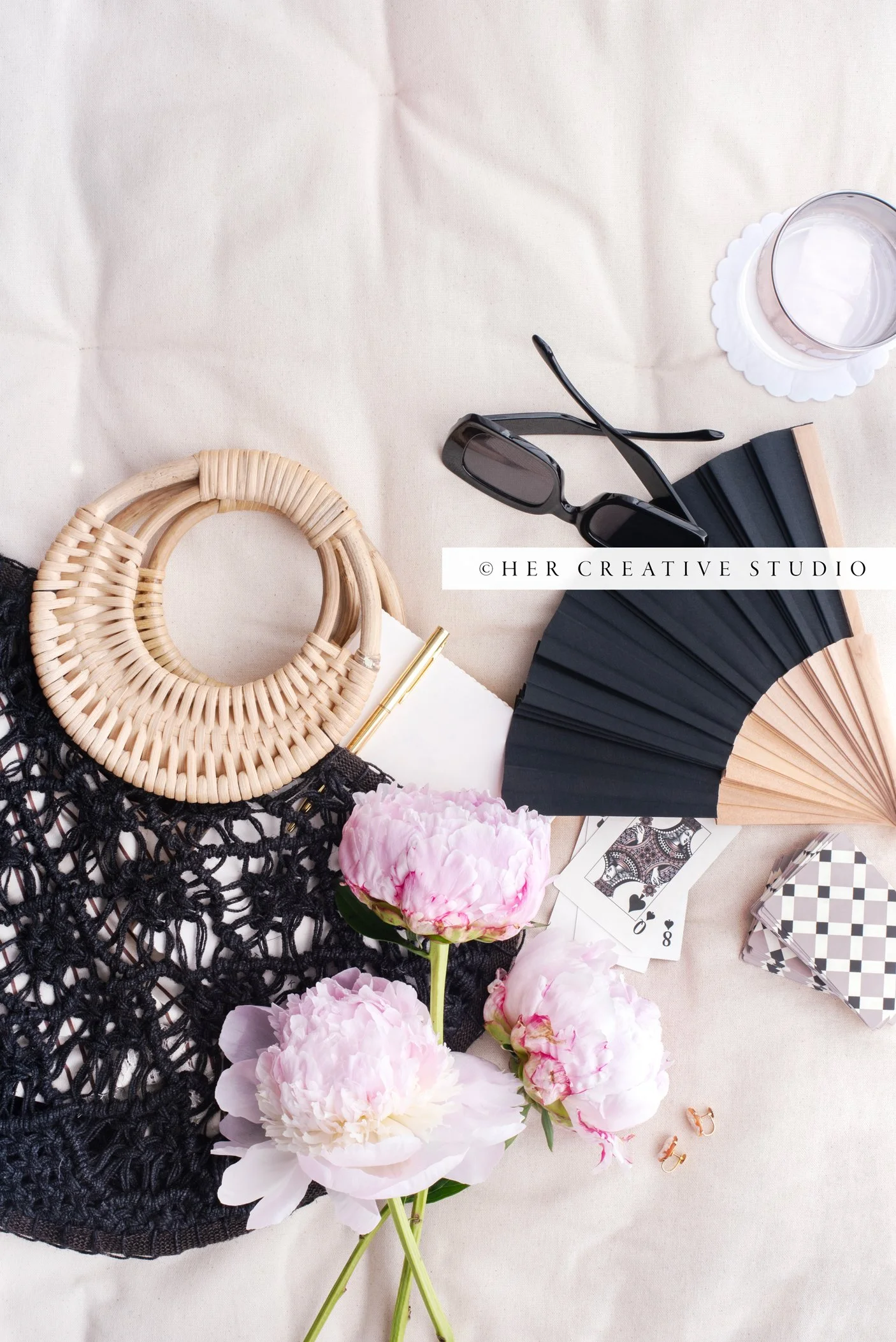 Summer-Bag-and-Fan-8-IE.jpg