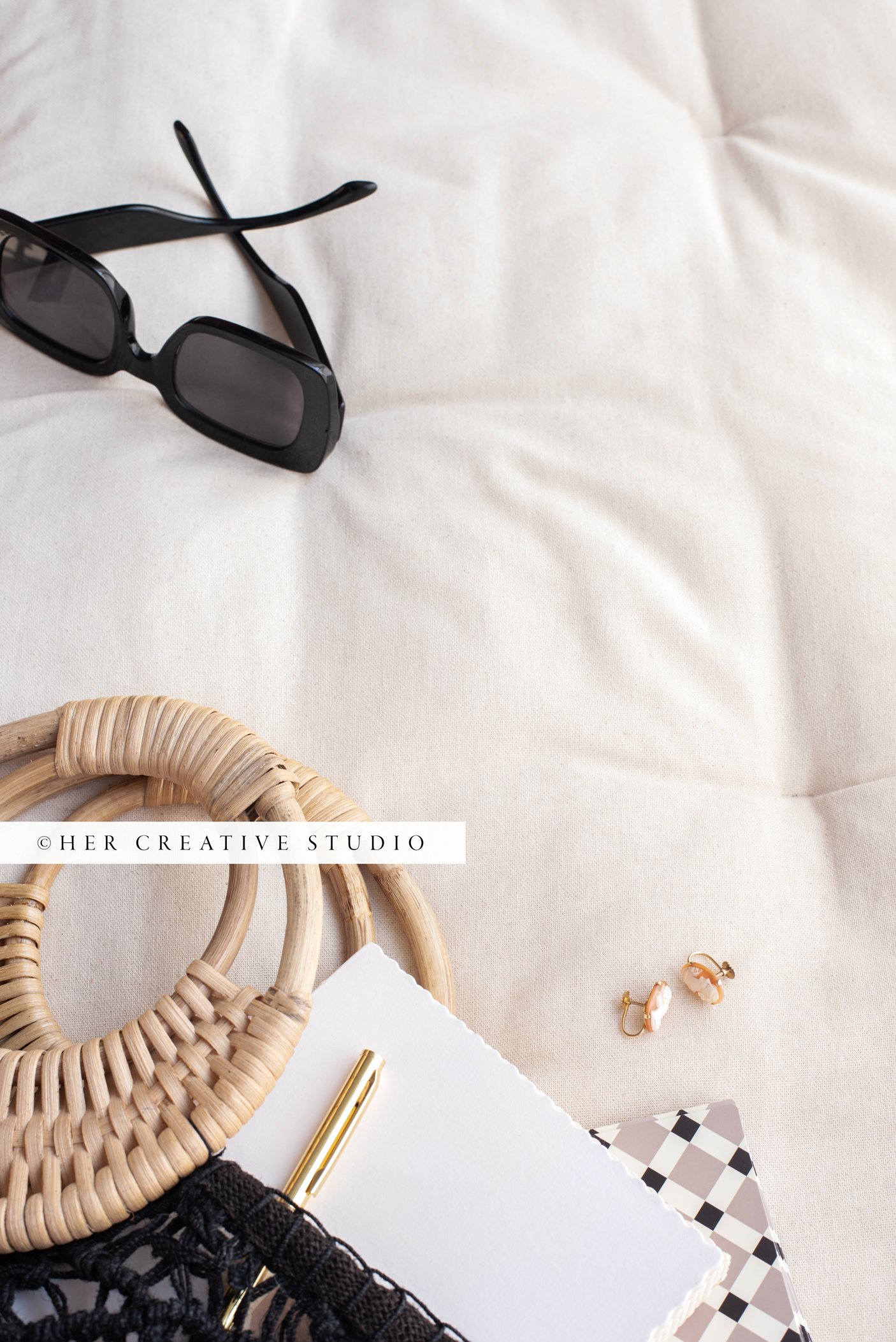 Summer-Bag-and-Fan-23-IE.jpg
