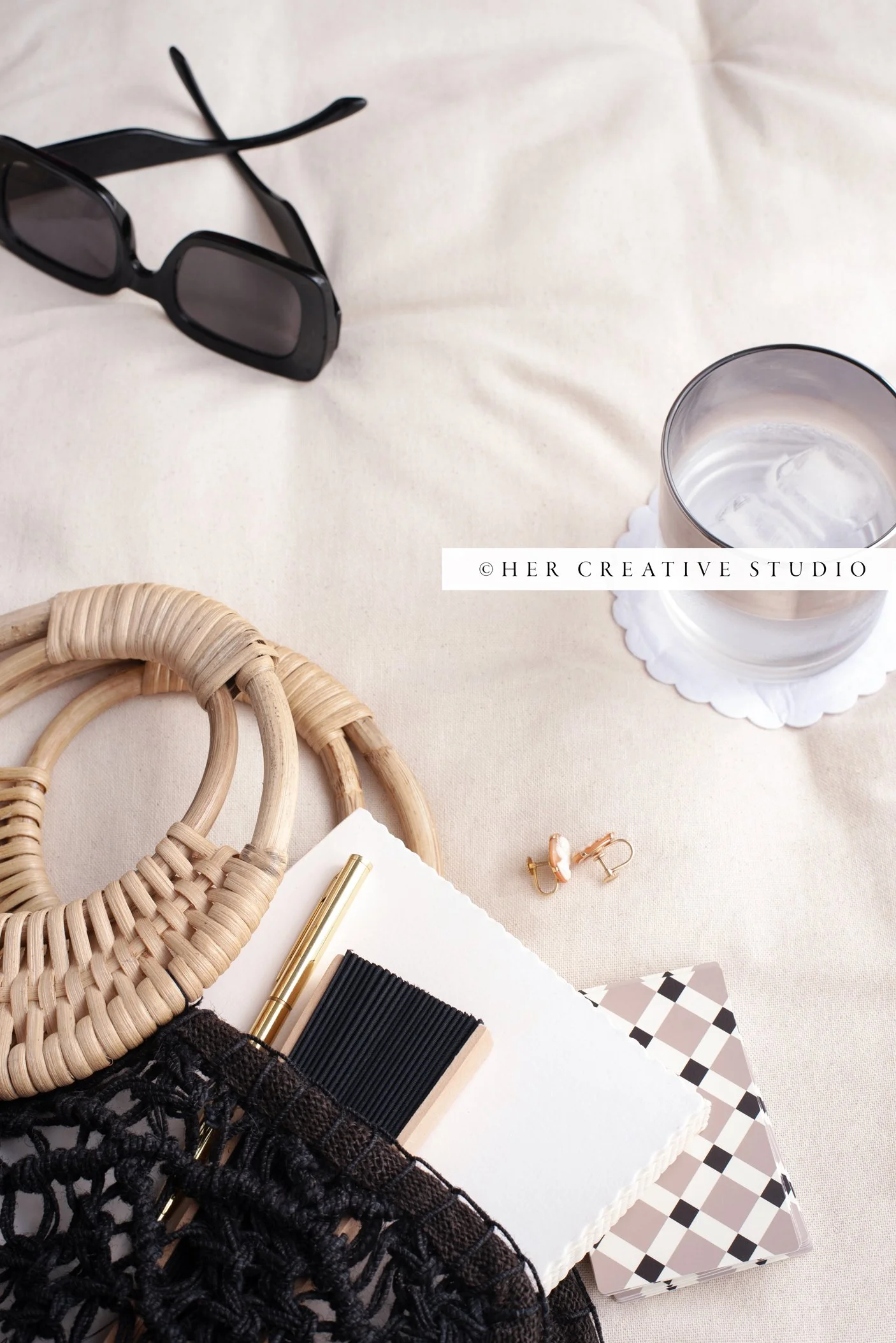 Summer-Bag-and-Fan-28-IE.jpg