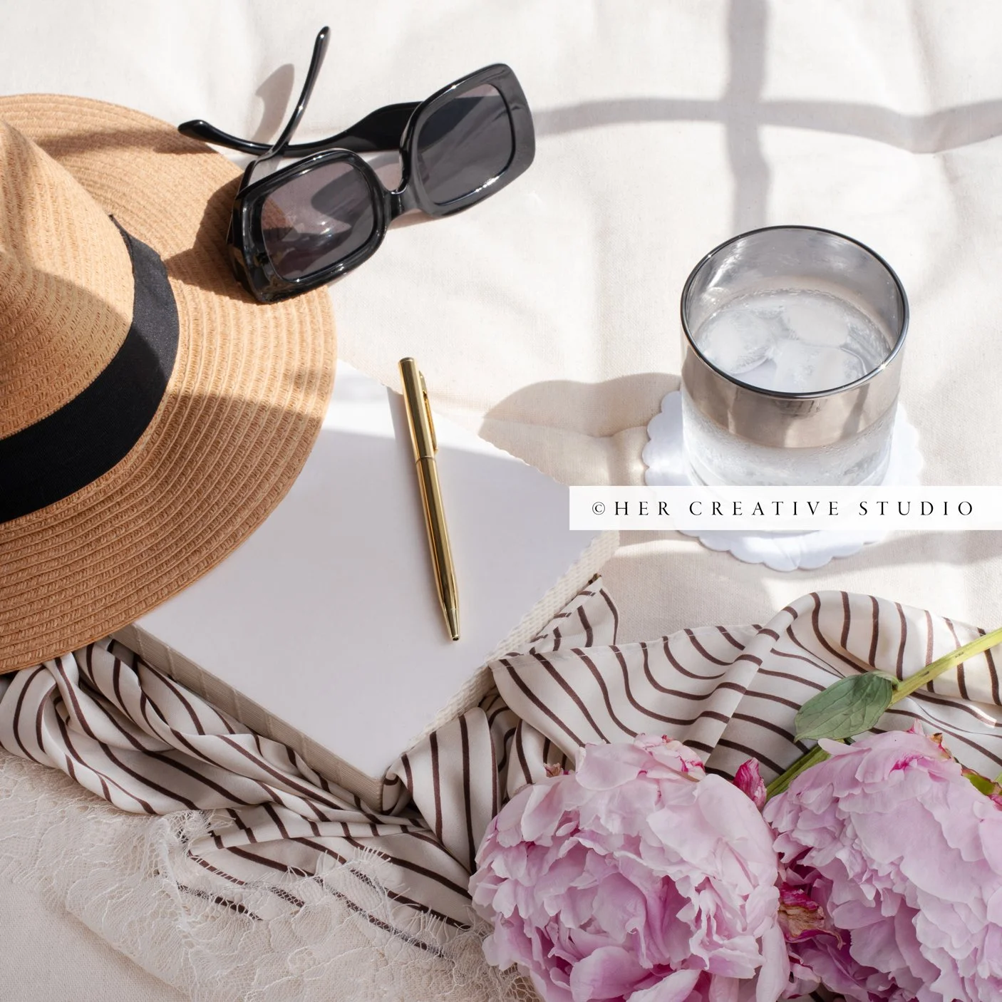 Summer-Bag-and-Fan-40-IE.jpg
