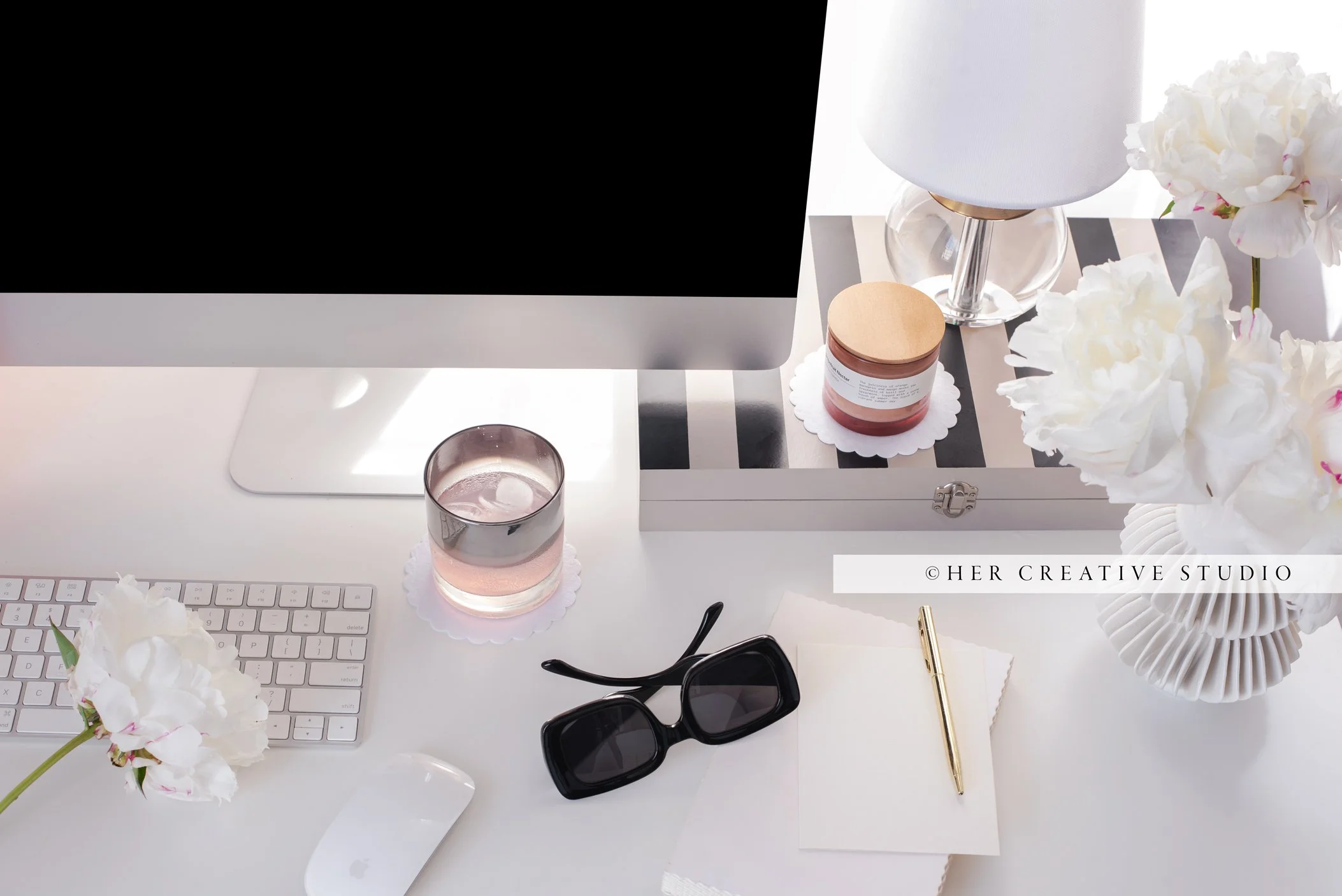 Peonies-Workspace-4-IE.jpg