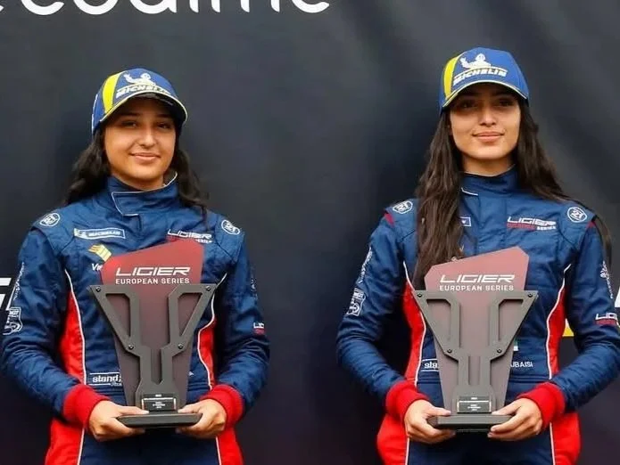 Hamda &amp; Amna Al Qubaisi