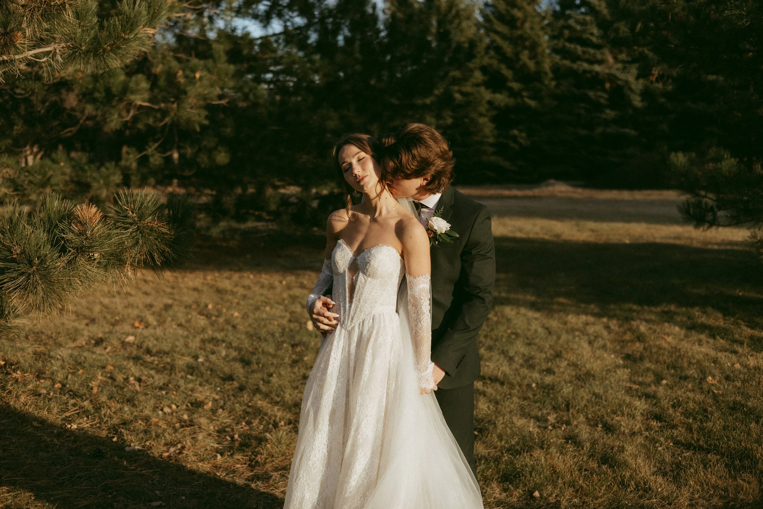 North Dakota Luxury wedding photographer