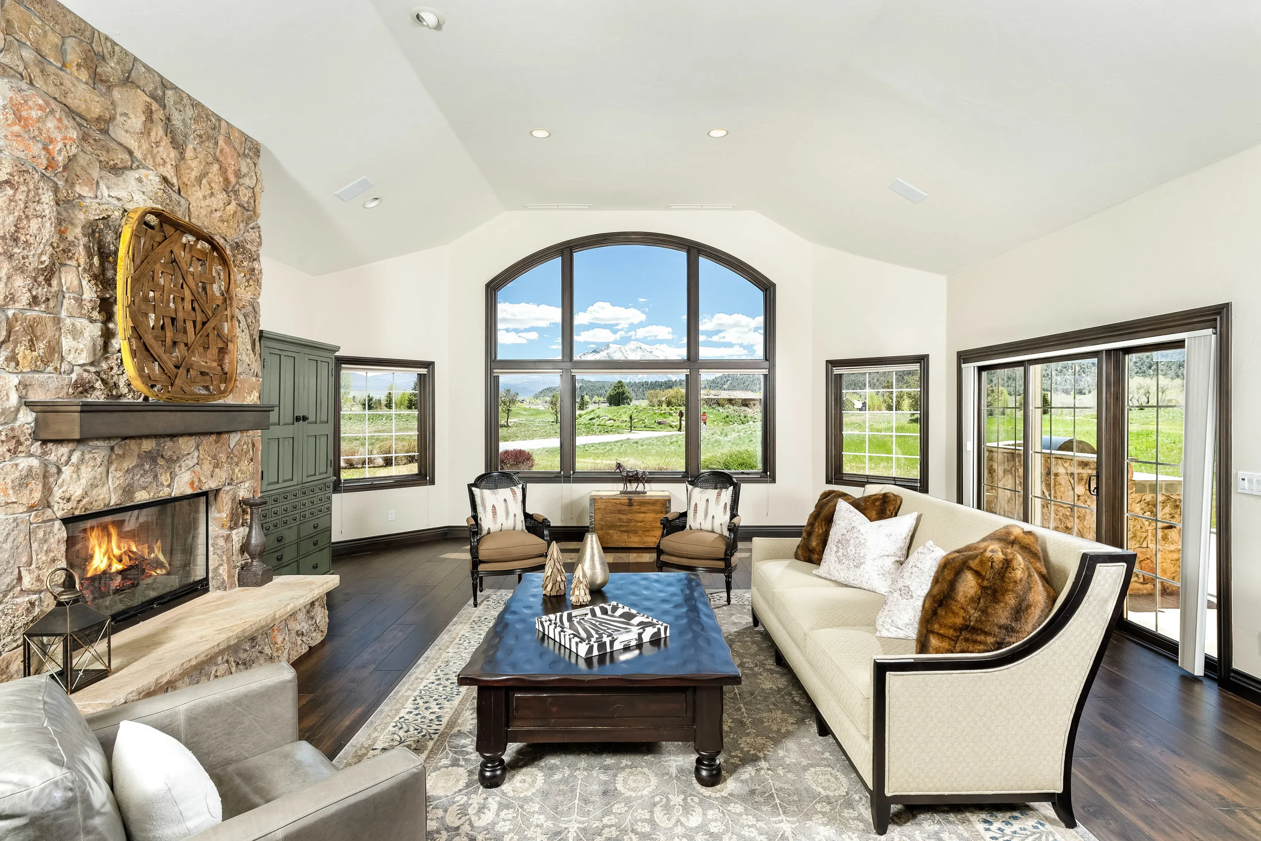Listed by Laura Gee of Woodbridge Realty - To view this property visit: http://bit.ly/2qhn7MF