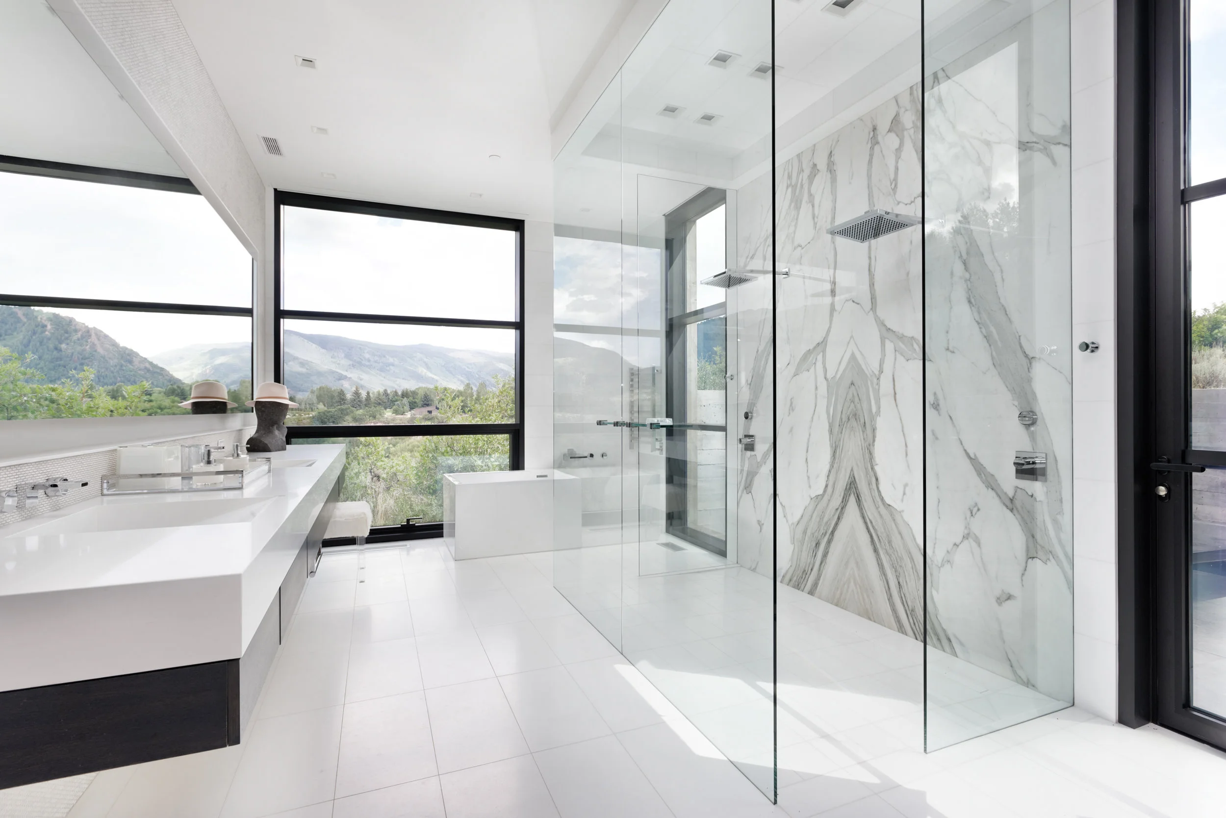 PetrWiese_MHPAspenRealEstate002.jpg