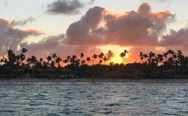 Honeymoon+wedding+trend+for+2020