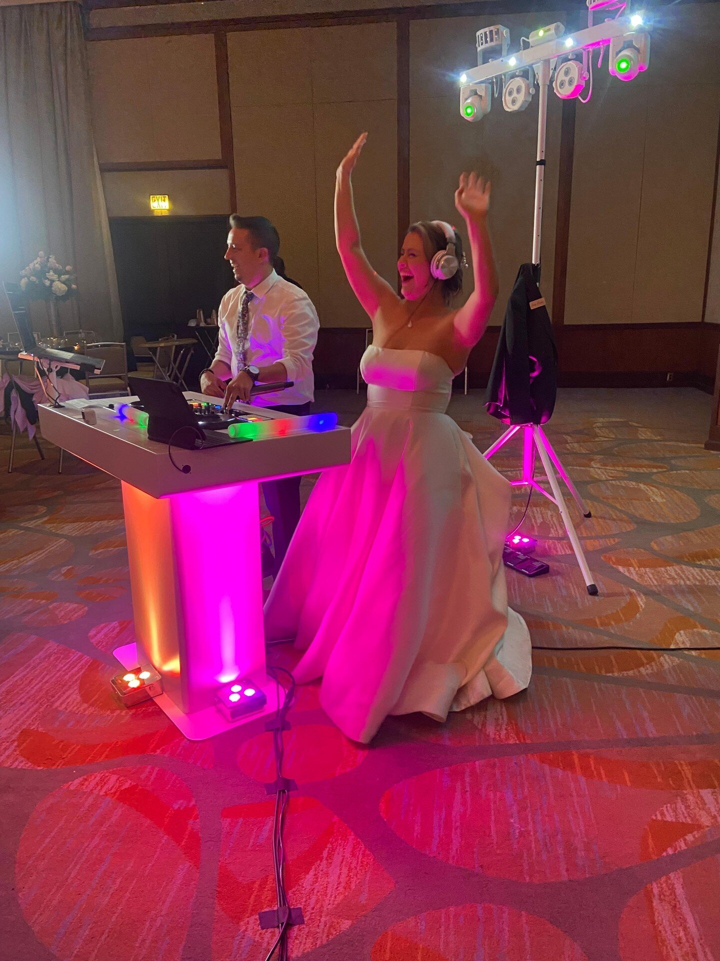When the bride gets behind the board 🤘