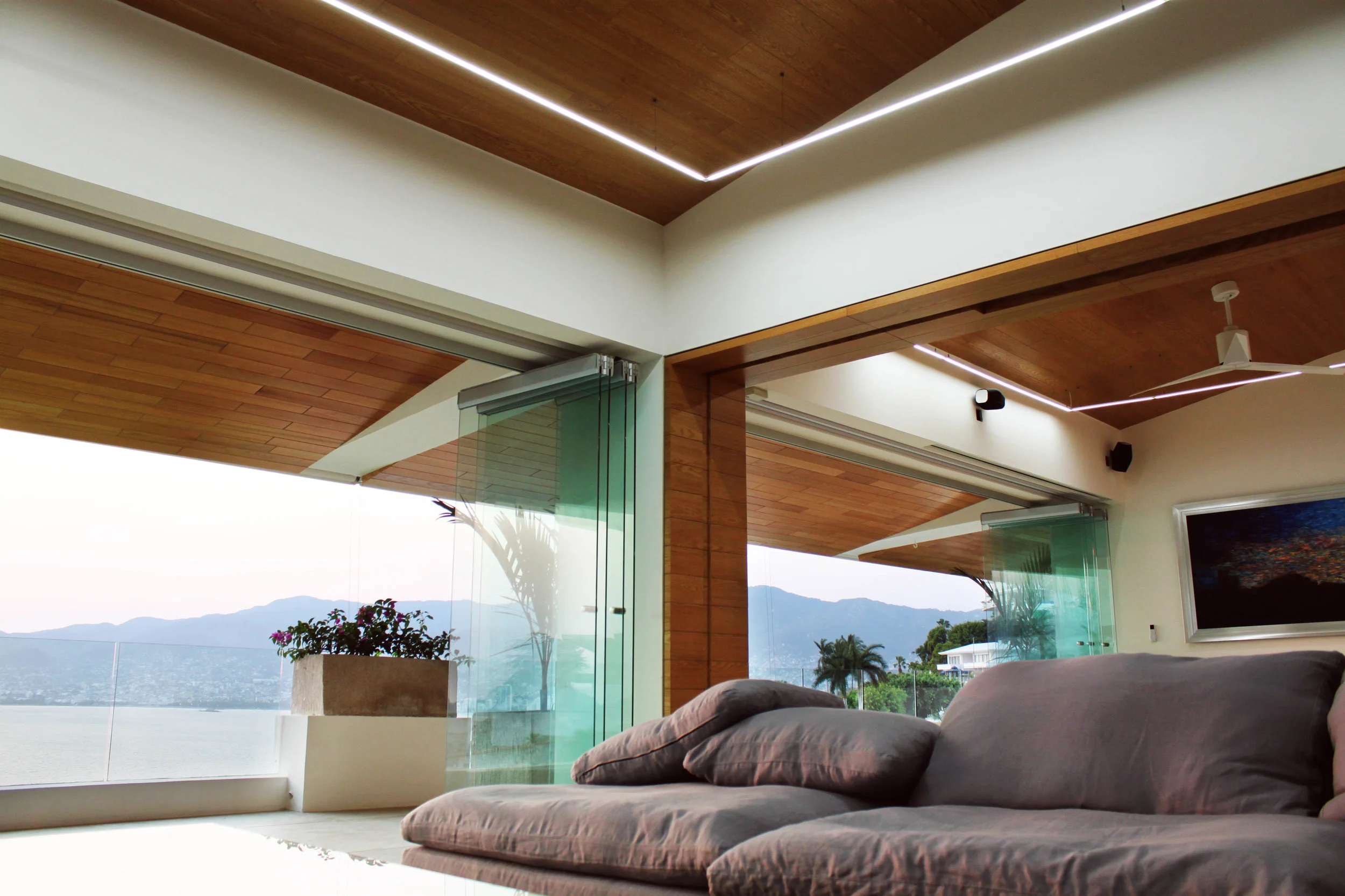 SALA-03 low.jpg