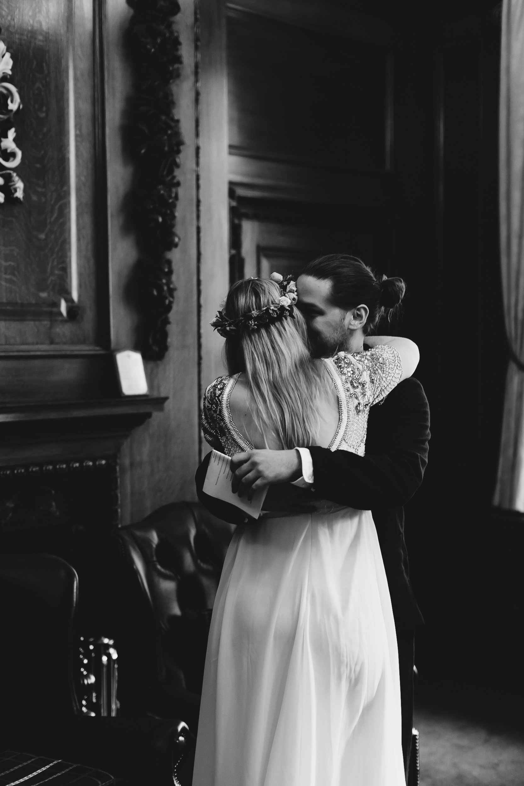 winter-elopement-london-081.jpg