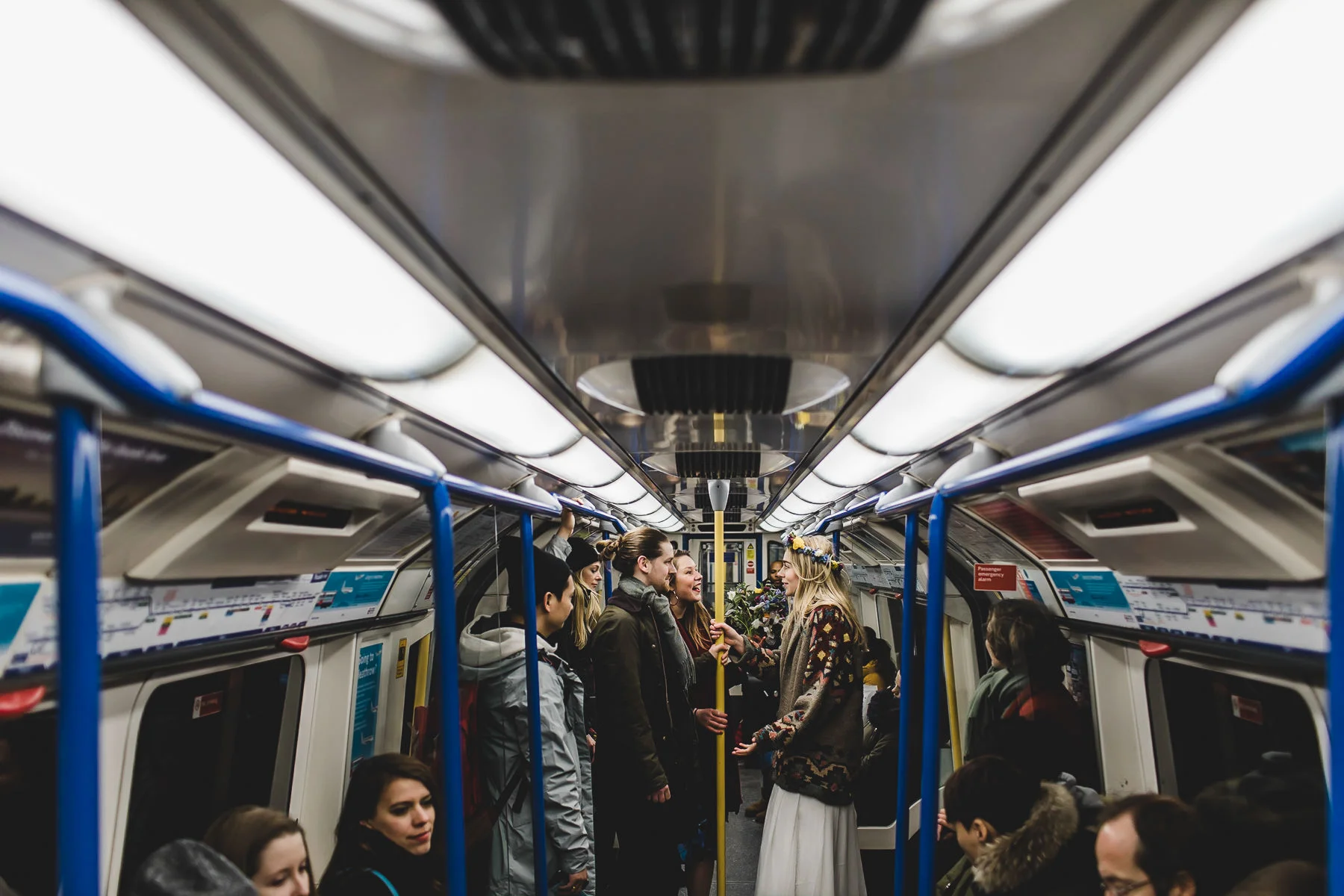 winter-elopement-london-107.jpg