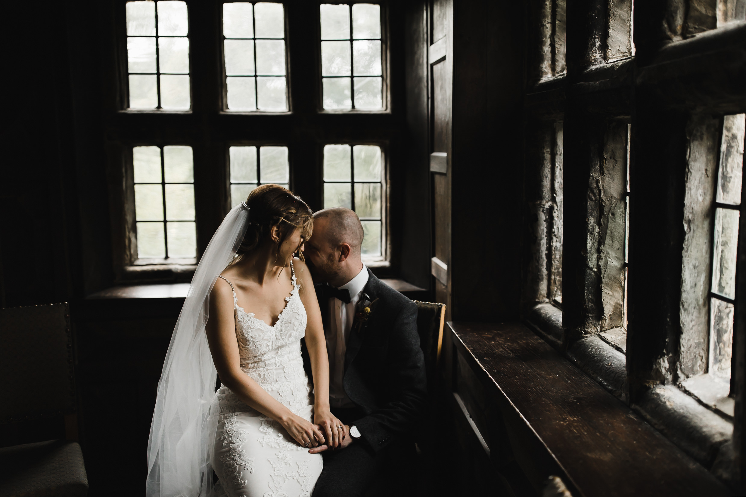 Oakwell_Hall_Yorkshire_rain_wedding_063.jpg