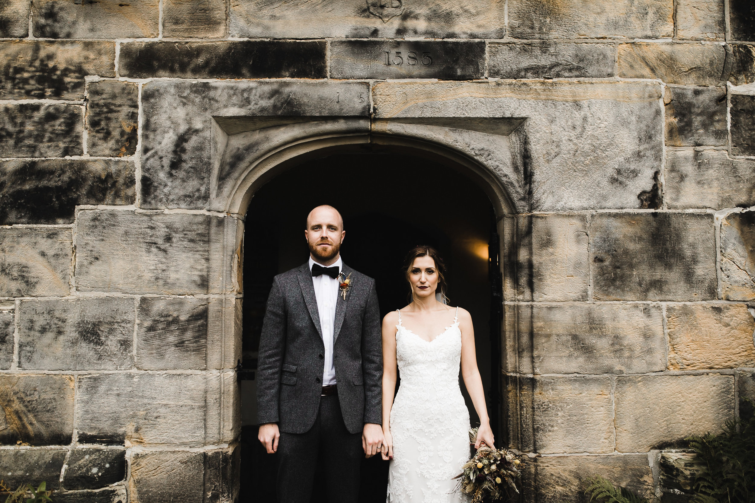 Oakwell_Hall_Yorkshire_rain_wedding_075.jpg