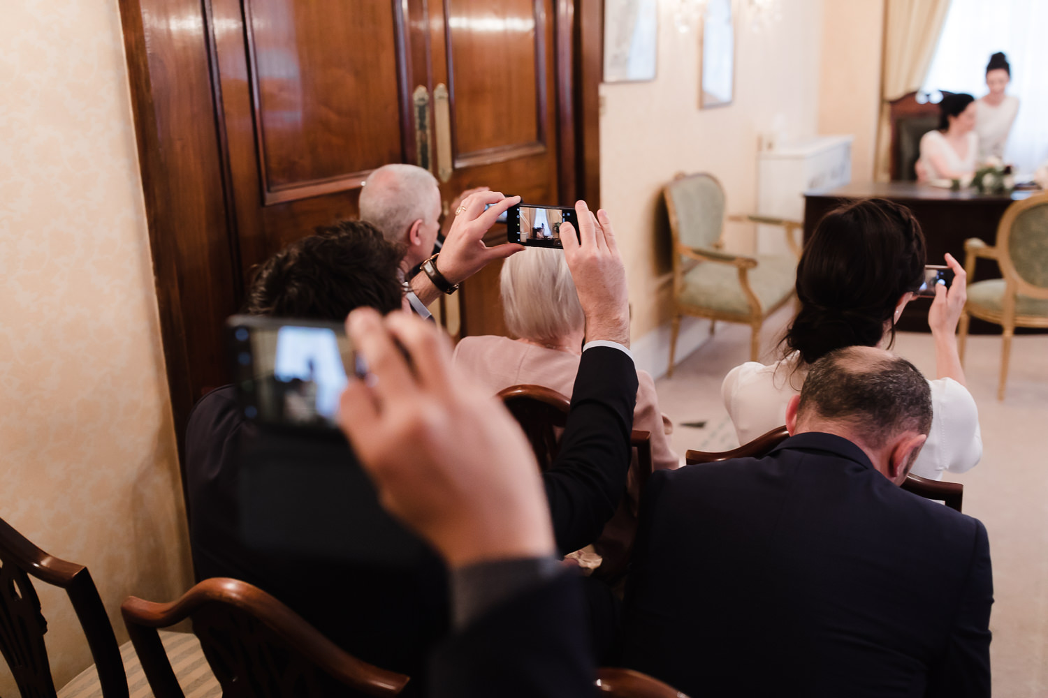 Spring_Somerset_House_London_Wedding_064.jpg