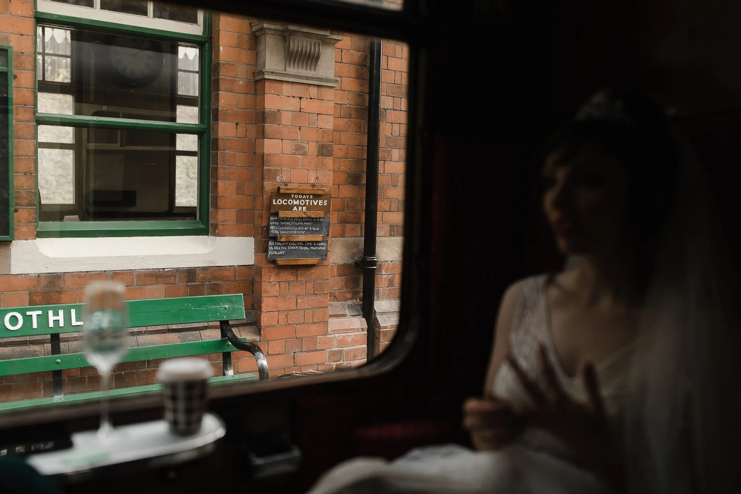 Steam_train_wedding_Great_Central_Railway_Jo_Al_070.jpg