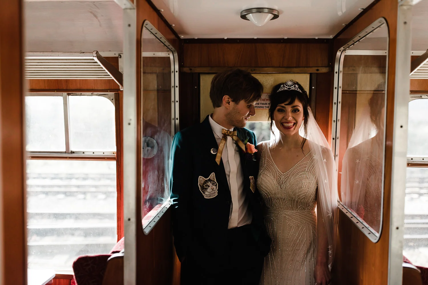 Steam_train_wedding_Great_Central_Railway_Jo_Al_078.jpg