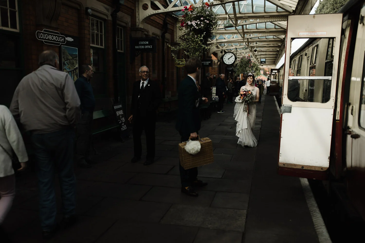 Steam_train_wedding_Great_Central_Railway_Jo_Al_080.jpg