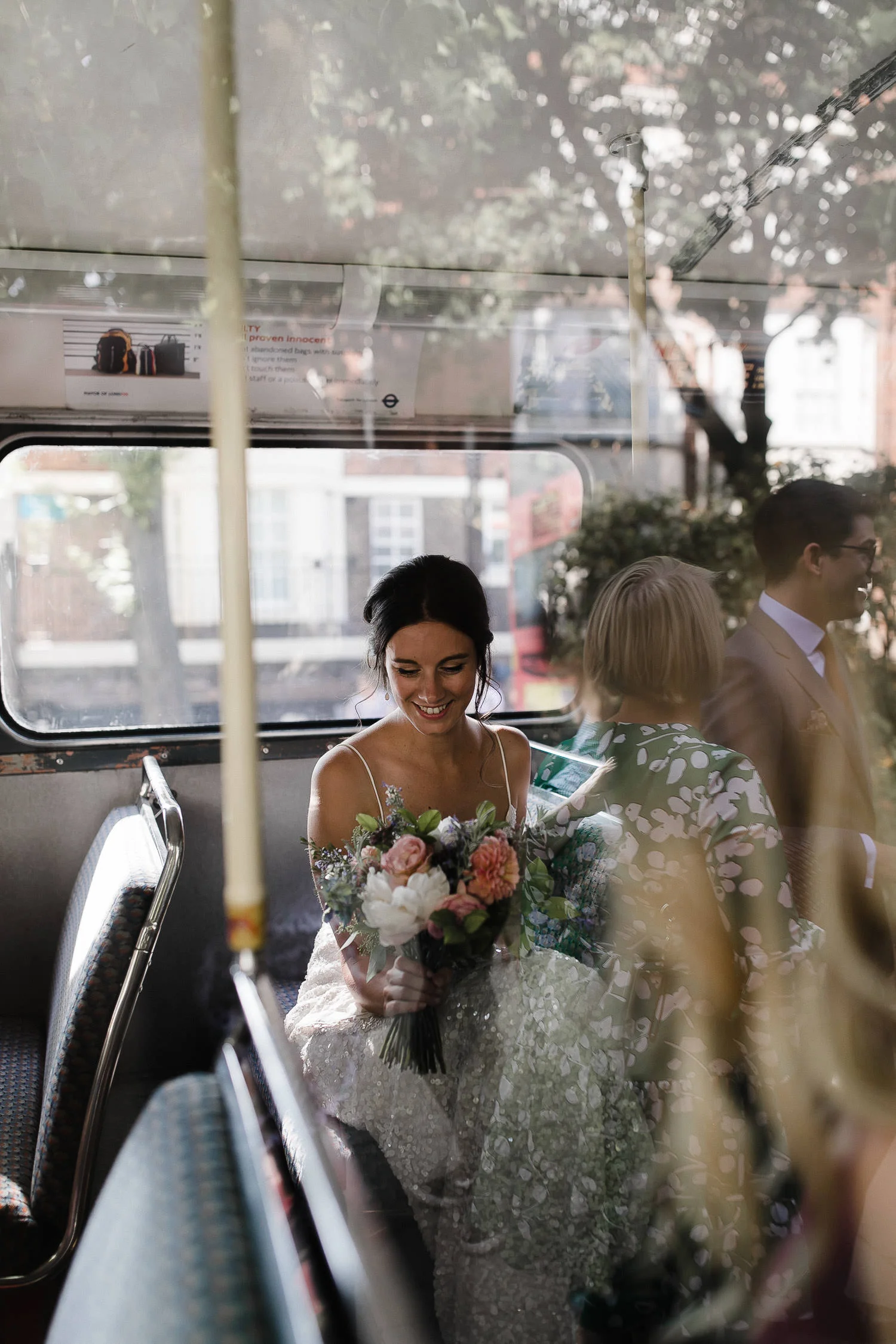 Islington_Town_Hall_Swan_Globe_Theatre_wedding-47.jpg