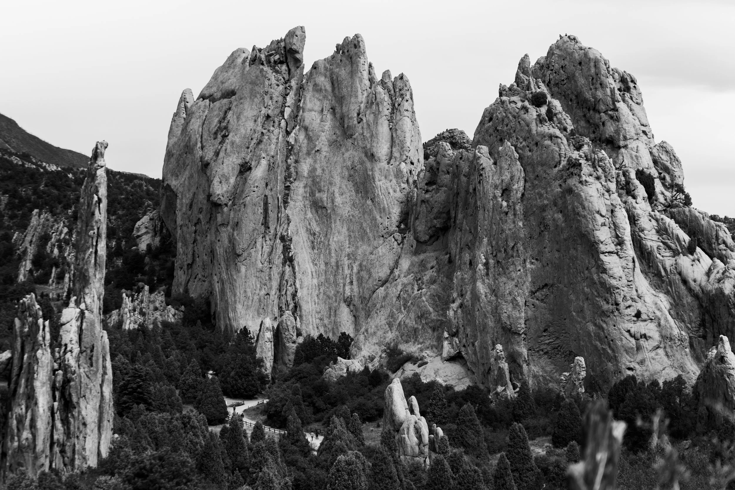 GardenOfTheGods-TravelPhotography-BrittanyByrne-Heitzig-Calvary-9912.jpg