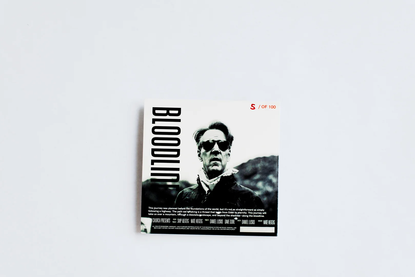 BoxPackaging-Book-Bloodline-Minimal-White-Byrne-9948.jpg