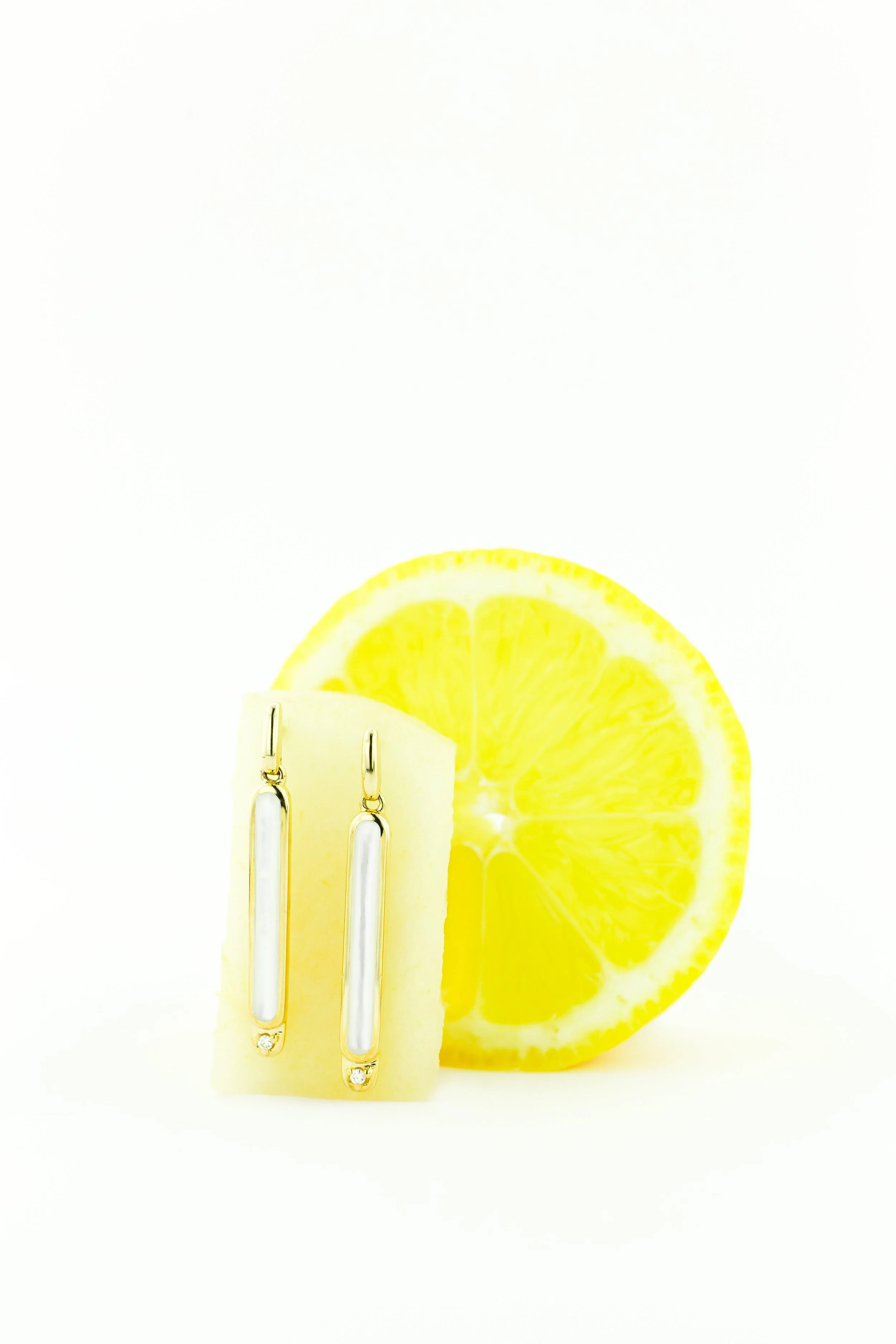 Kabana_Luxury_Jewelry_Gold_Studio_Editorial_Fruit-2-white-mother-of-pearl-earrings.jpg