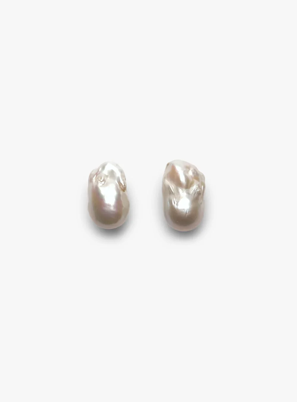 MONIES BAROQUE PEARL EARCLIPS