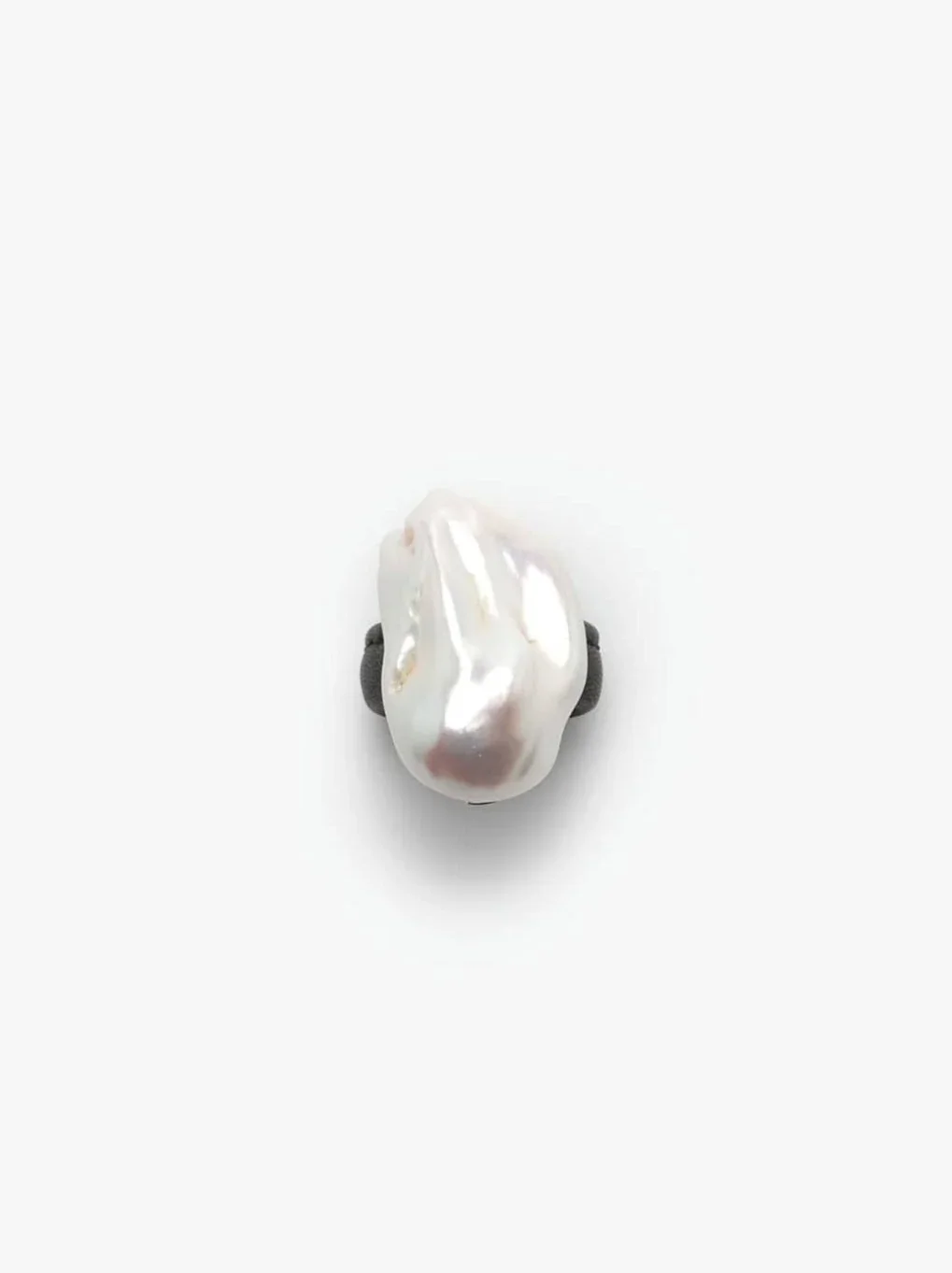 MONIES LUNE RING - BAROQUE PEARL, LEATHER RING