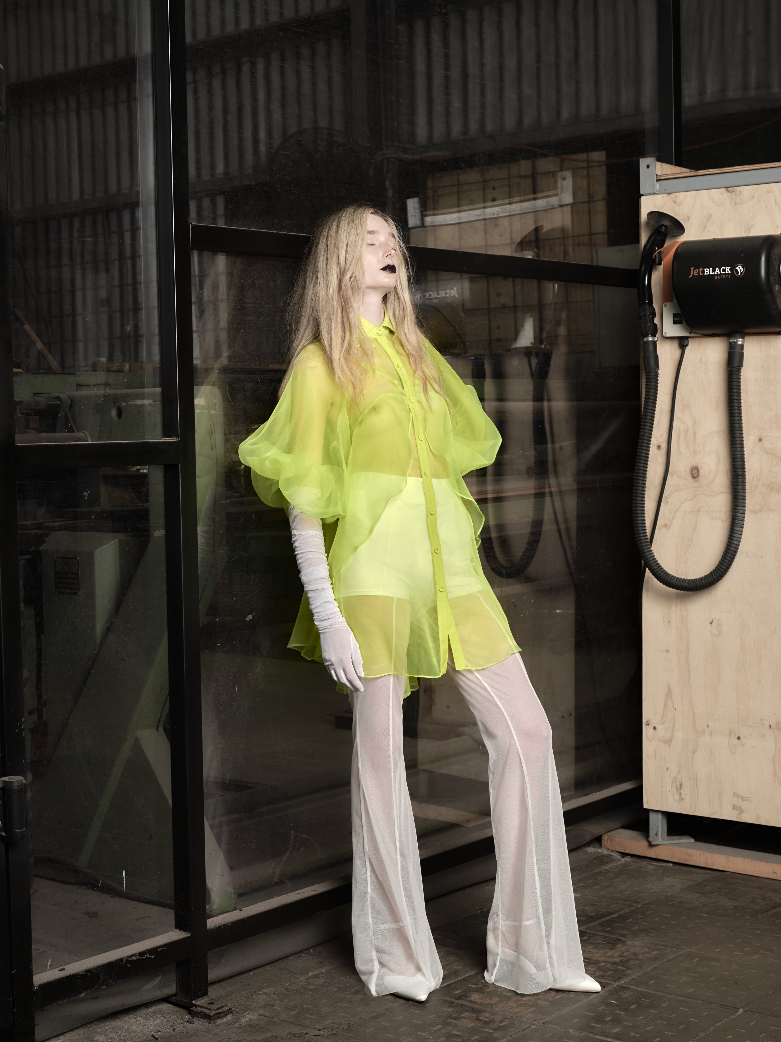 2025-08-chromophobia-lookbook-web-hi-0540 (4).jpg