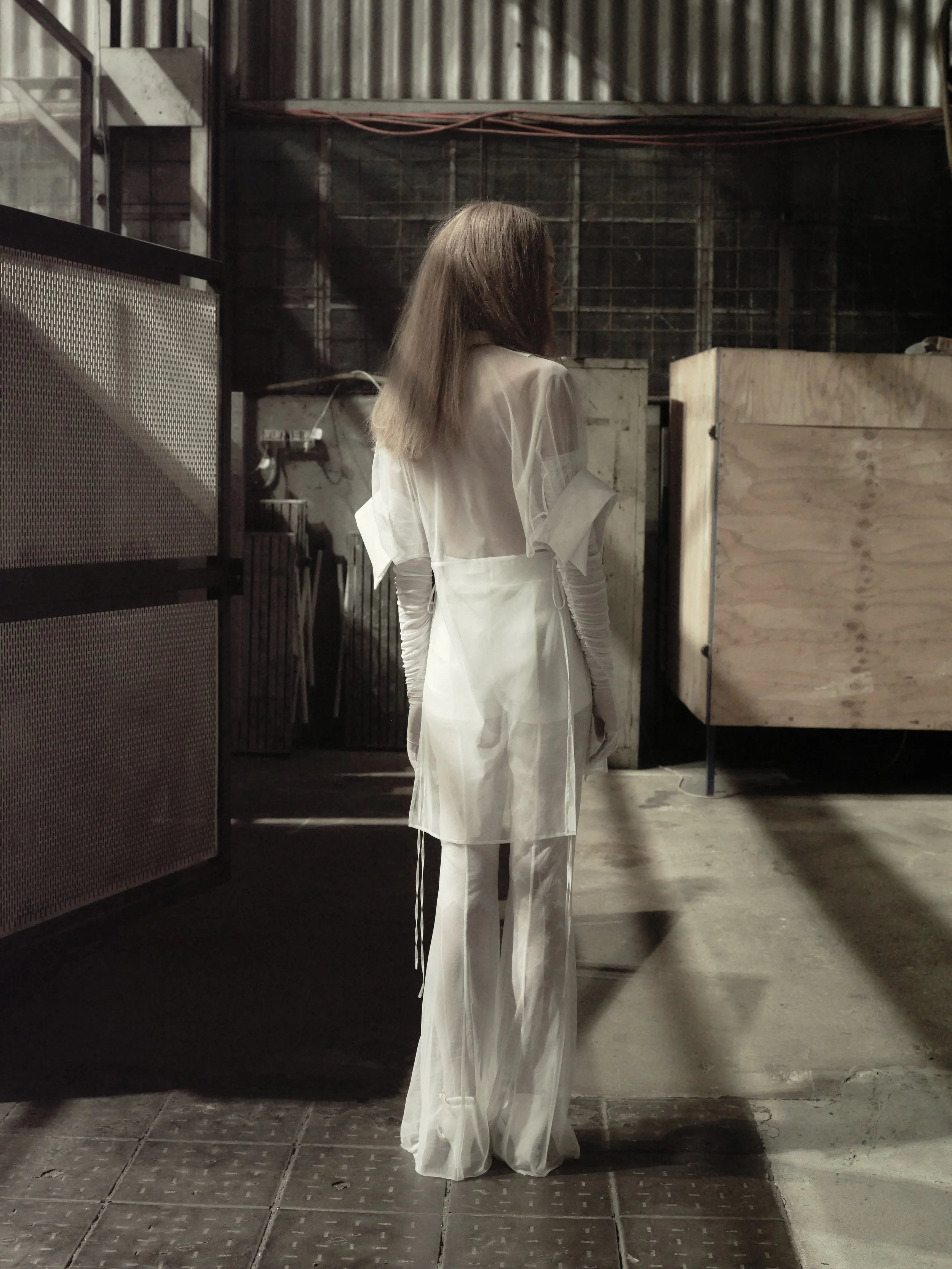 2025-08-chromophobia-lookbook-web-hi-0864.jpg