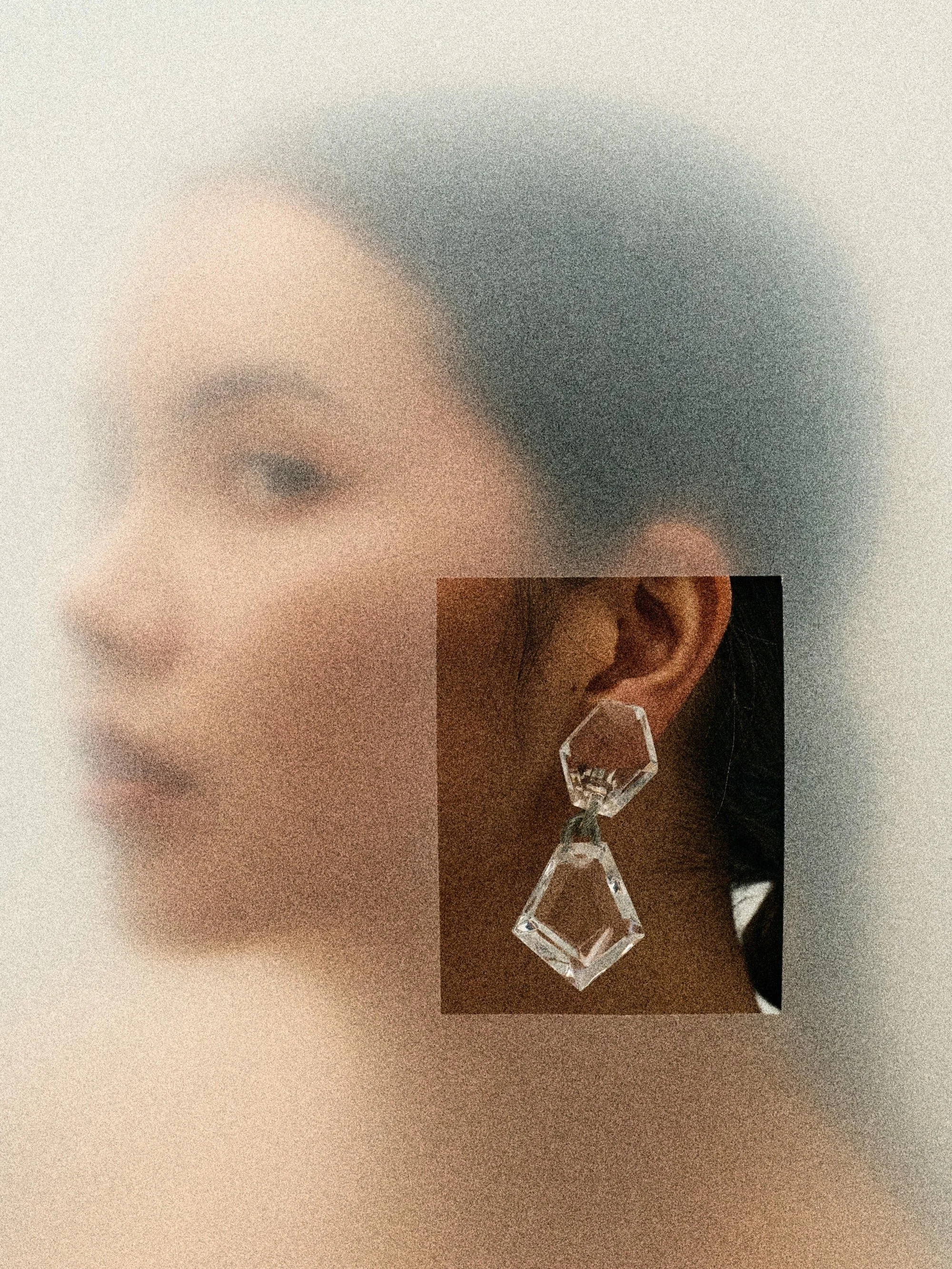 FABA EARRINGS MODEL.jpg