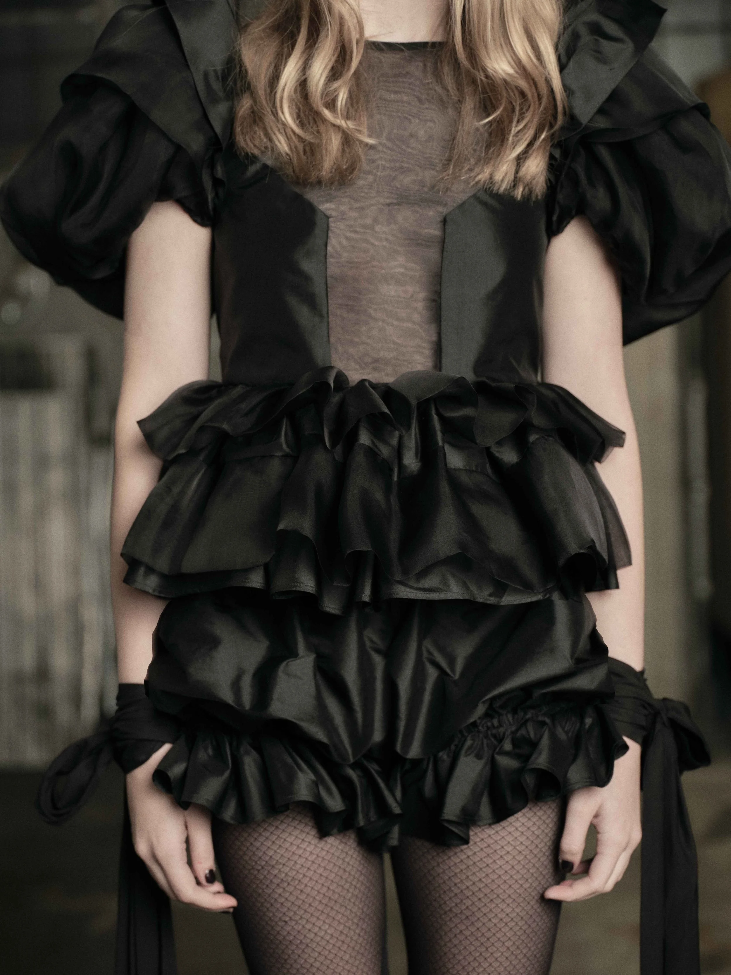 12 2025-08-chromophobia-lookbook-web-hi-1033.jpg