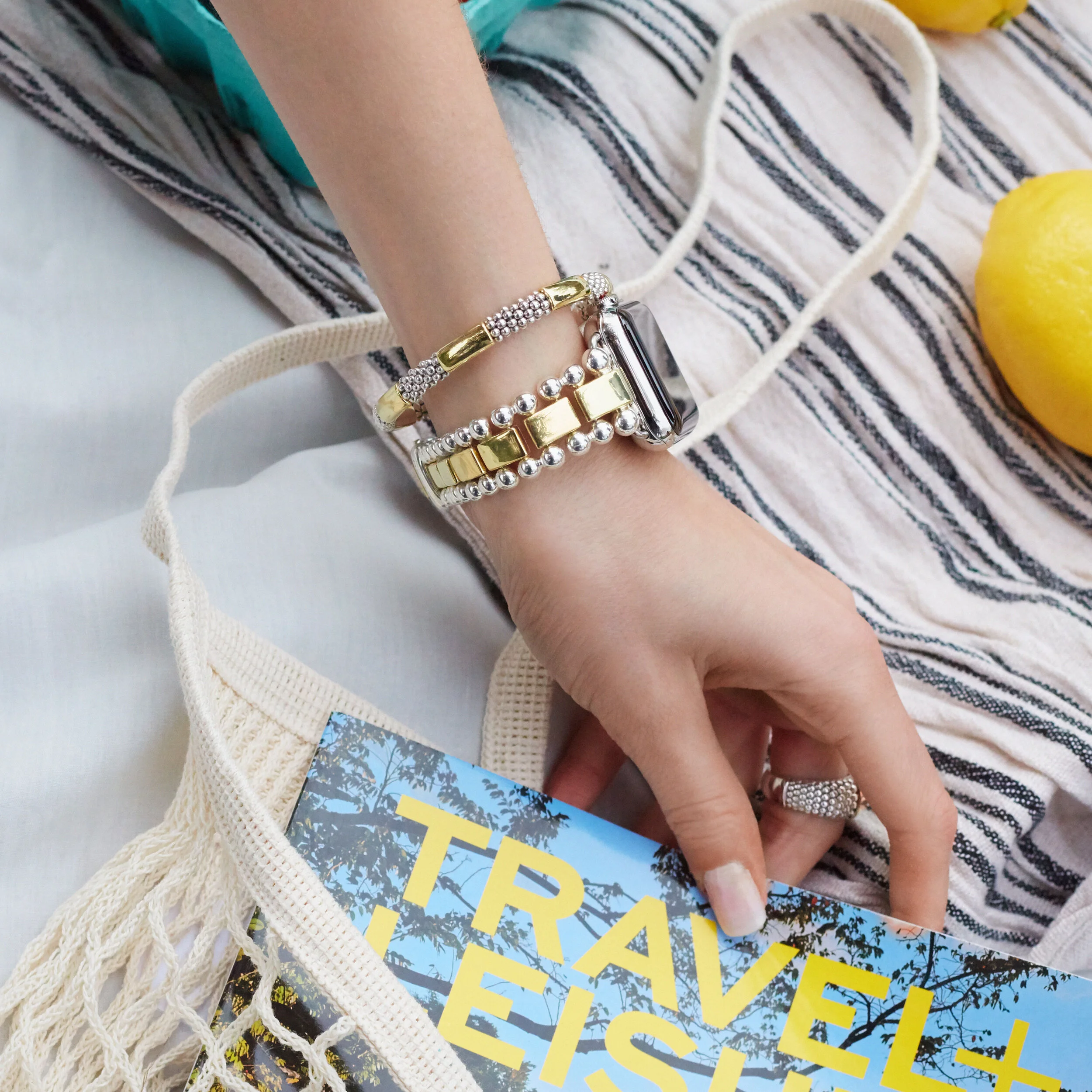 Summer19_Gold_Smart_Watch2.jpg