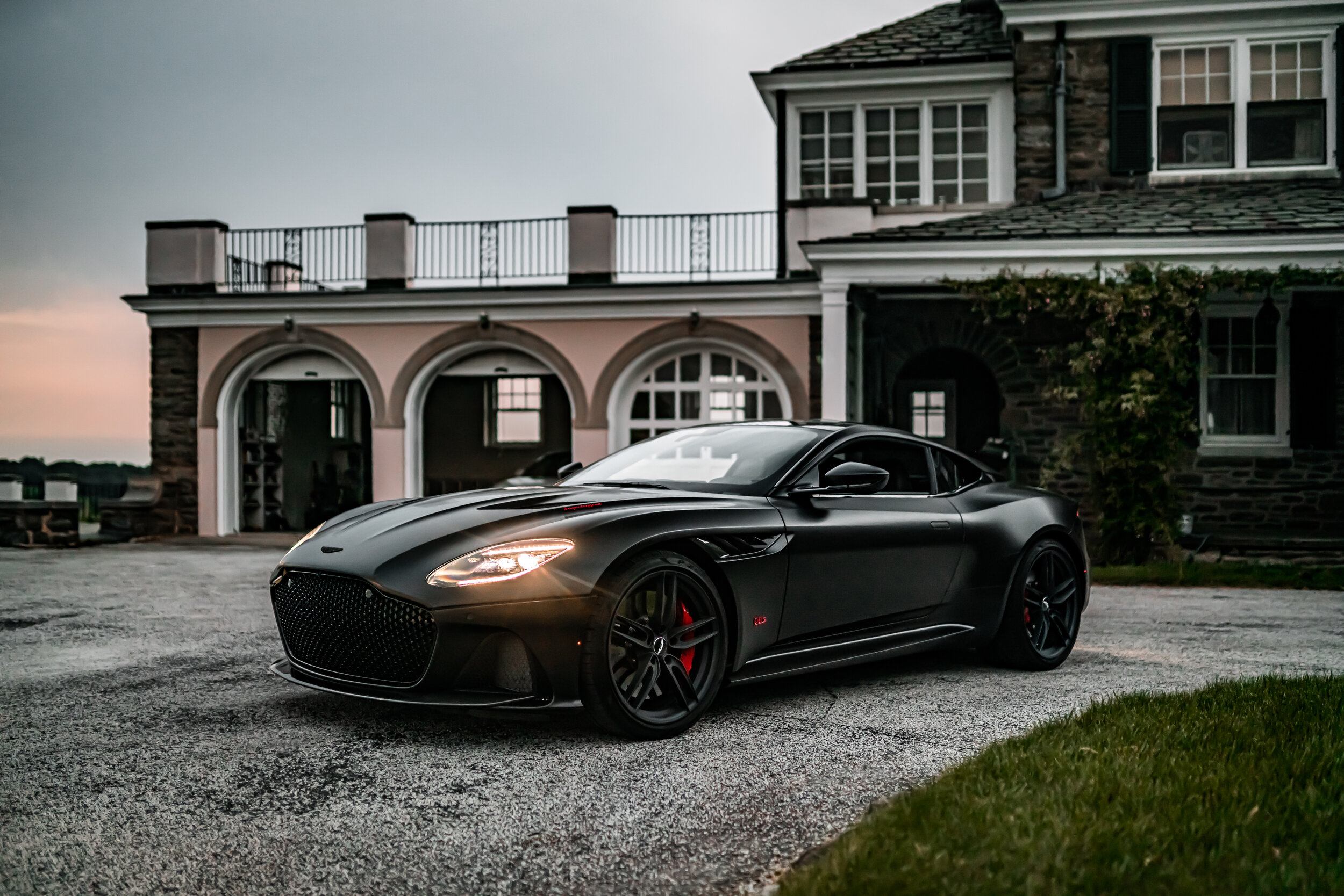 Aston_Martin_DBS_Granogue-20.jpg