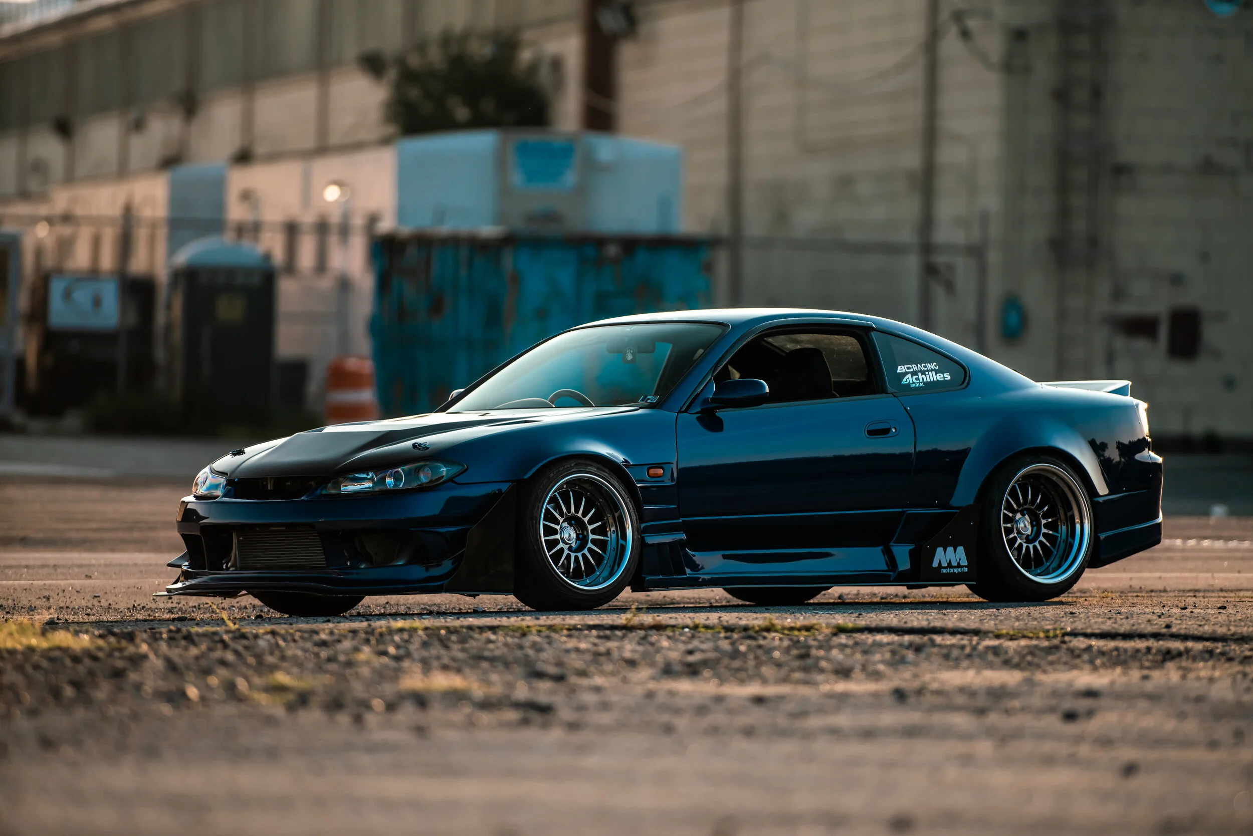 Blue_Nissan_S15_001.jpg
