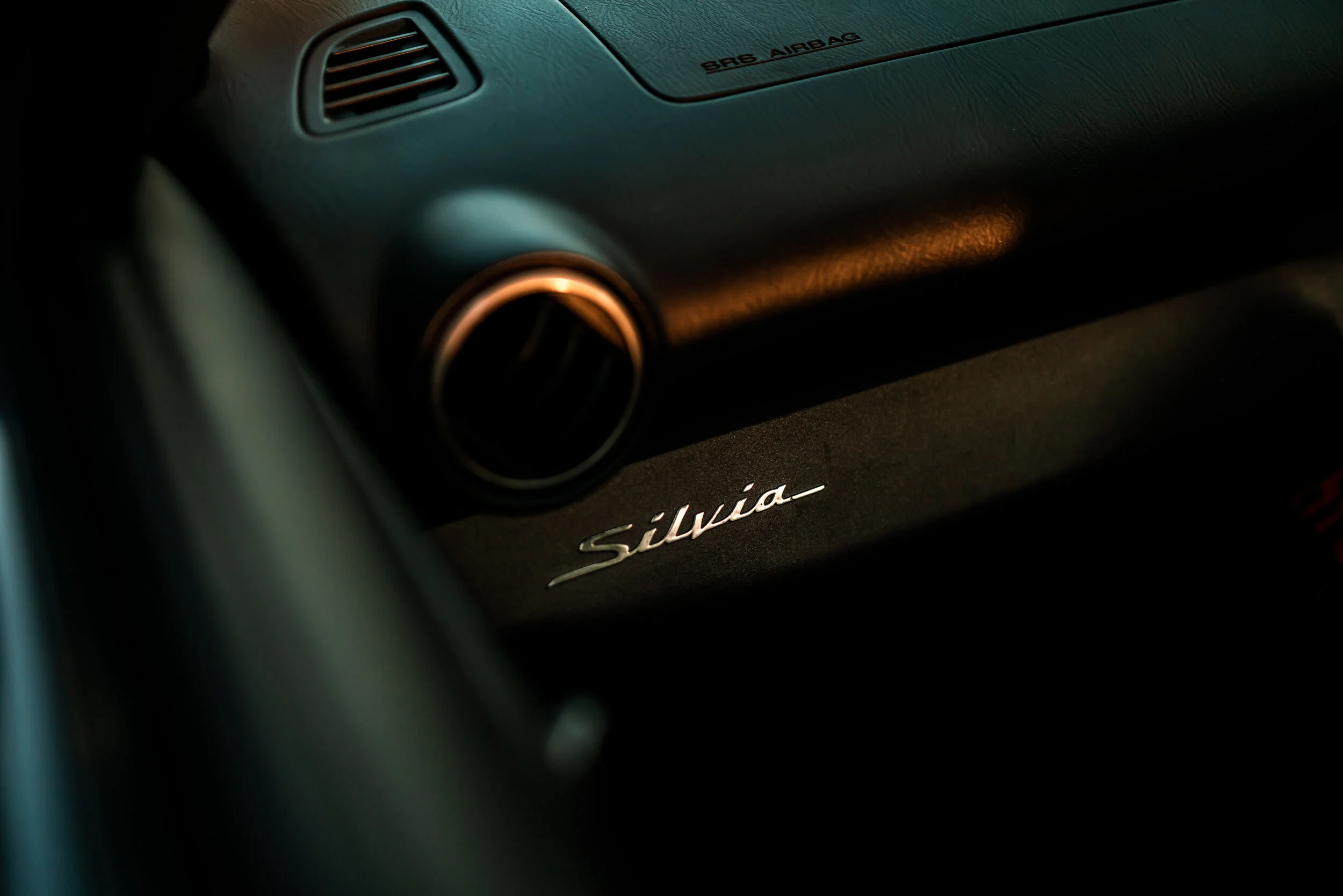 Blue_Nissan_S15_024.jpg