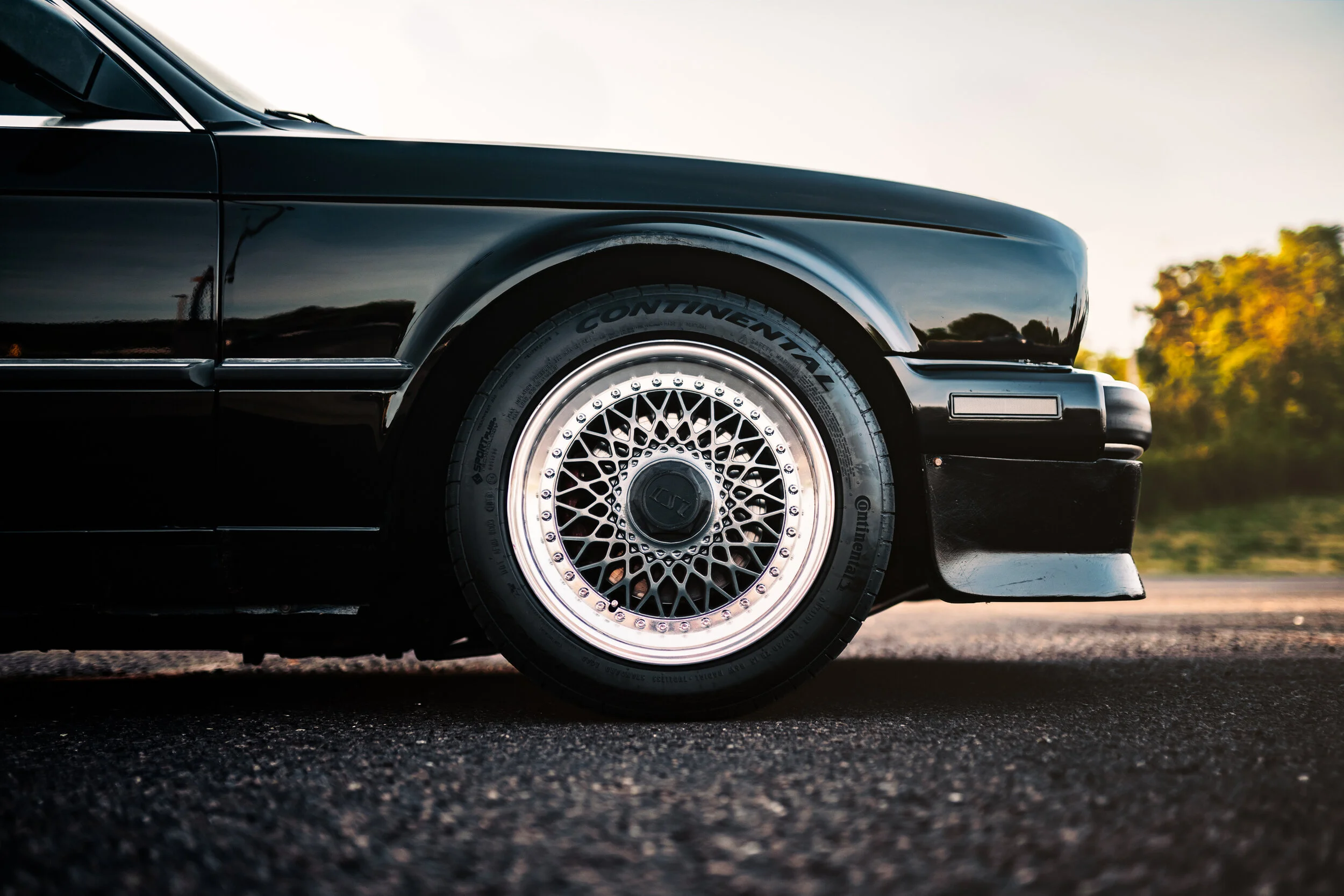 Busch_E30_06.jpg