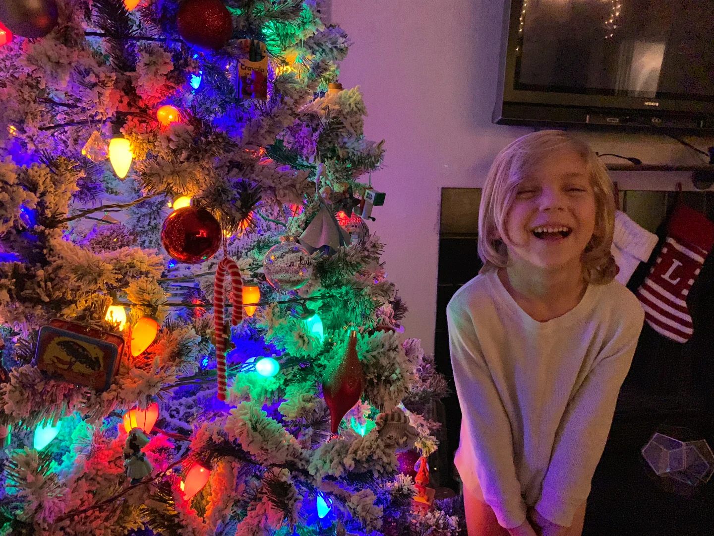 SOOC / iPHONE / tree lighting ONLY