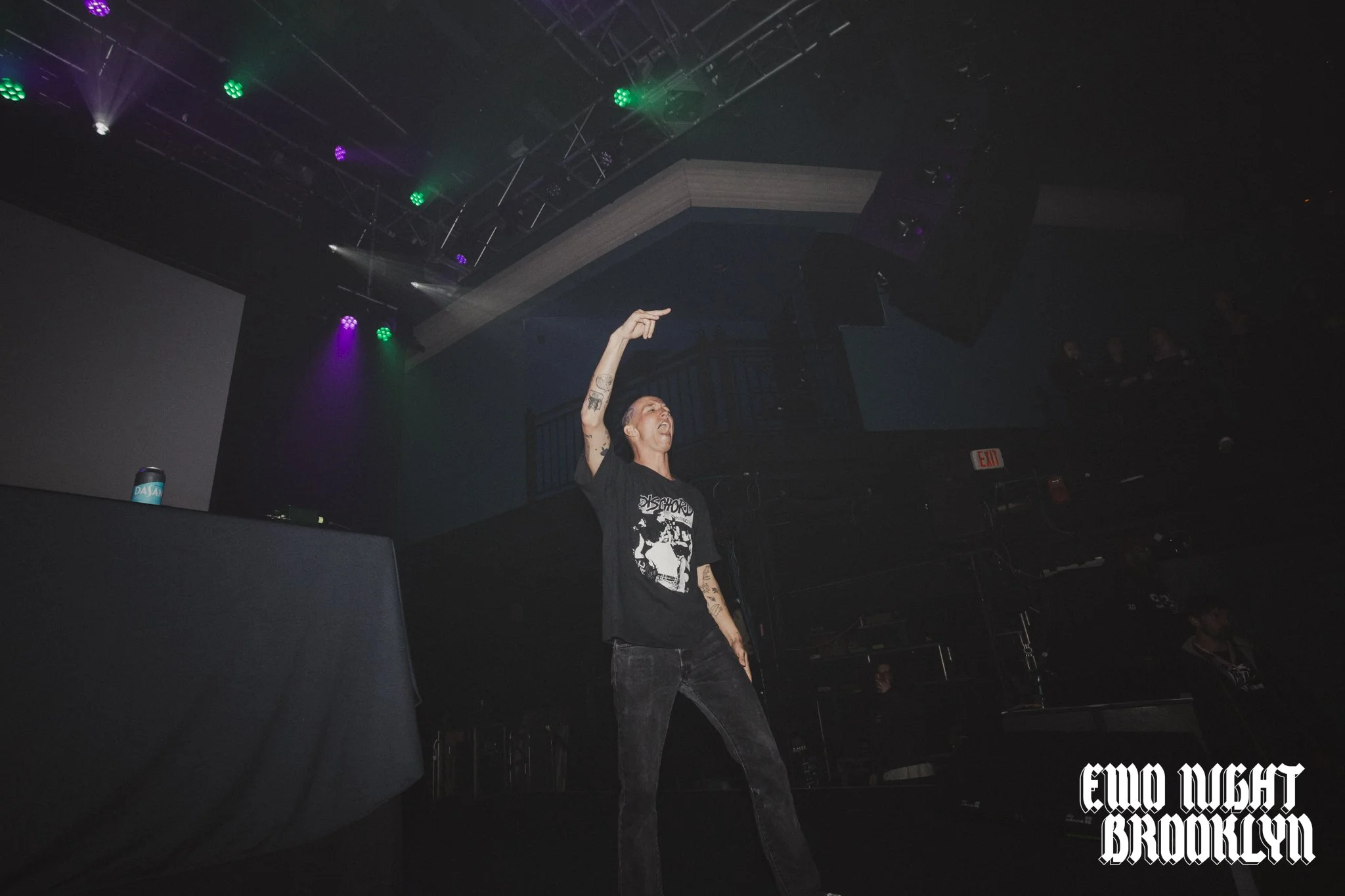 EmoNightBrooklyn_01-03-25_41.jpg