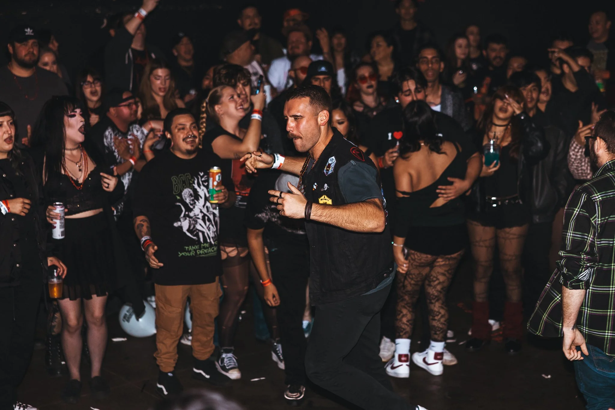 ENB_CONSTELLATION_ROOM_12-13-25-49.jpg
