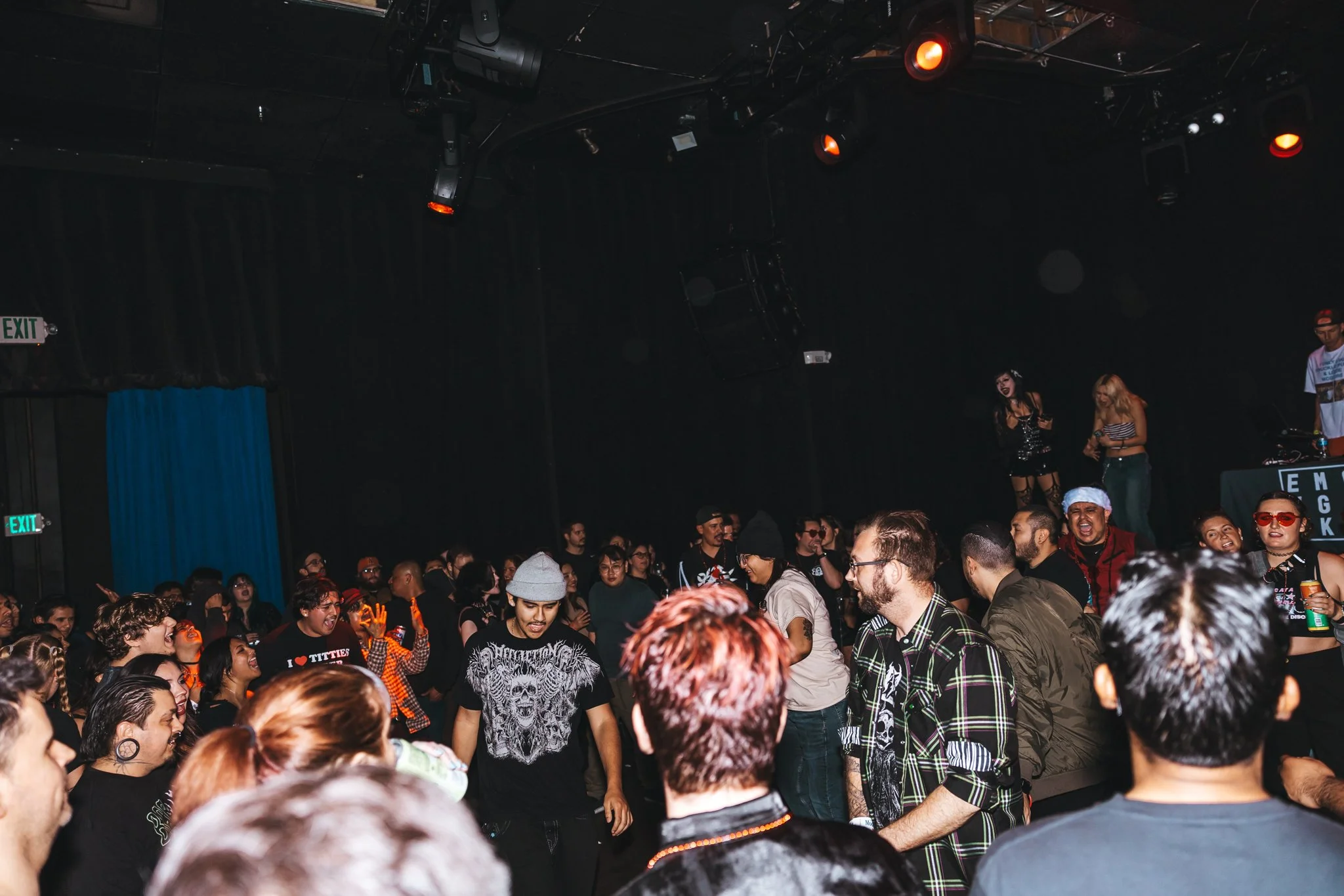 ENB_CONSTELLATION_ROOM_12-13-25-52.jpg