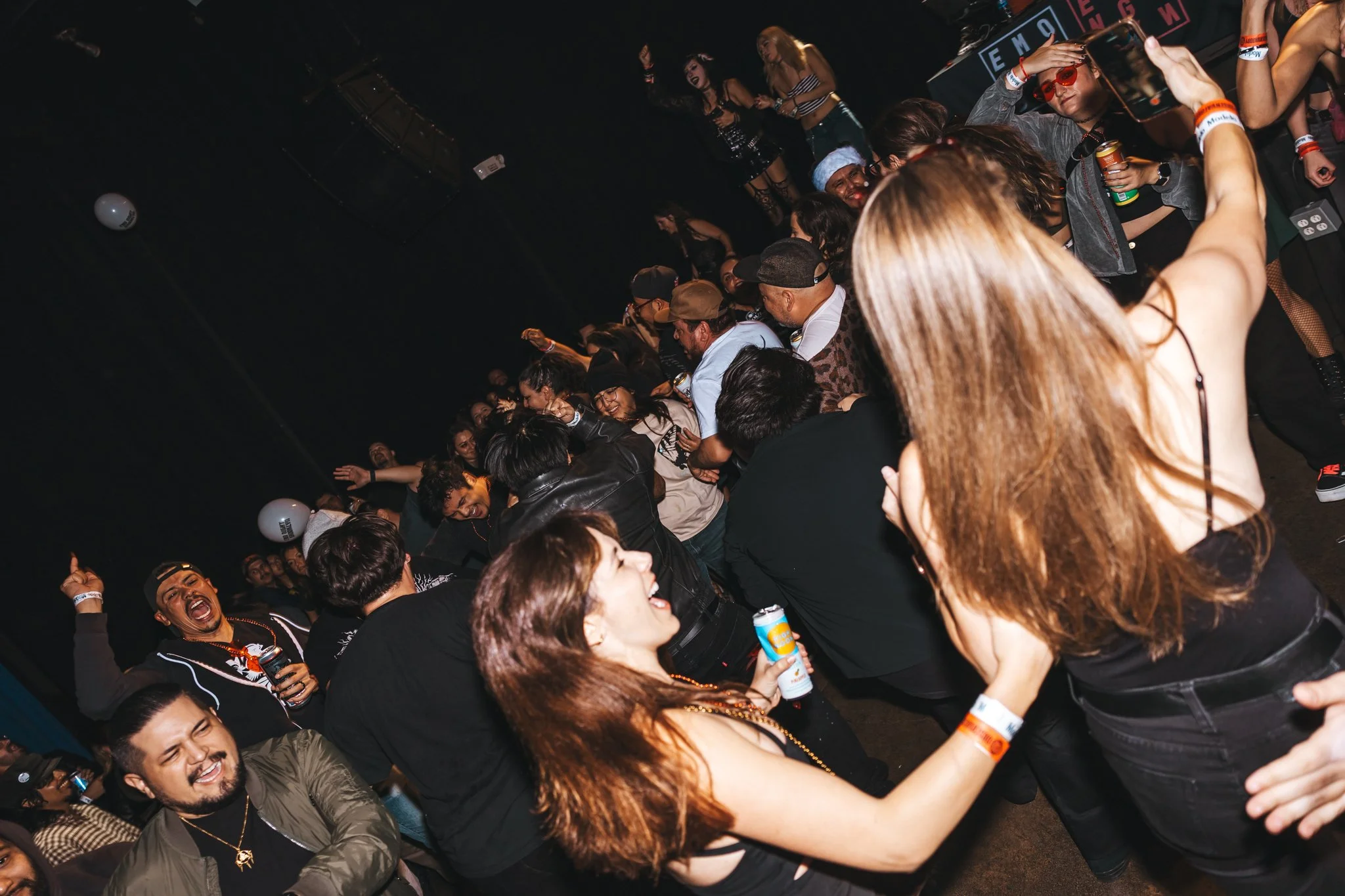 ENB_CONSTELLATION_ROOM_12-13-25-57.jpg