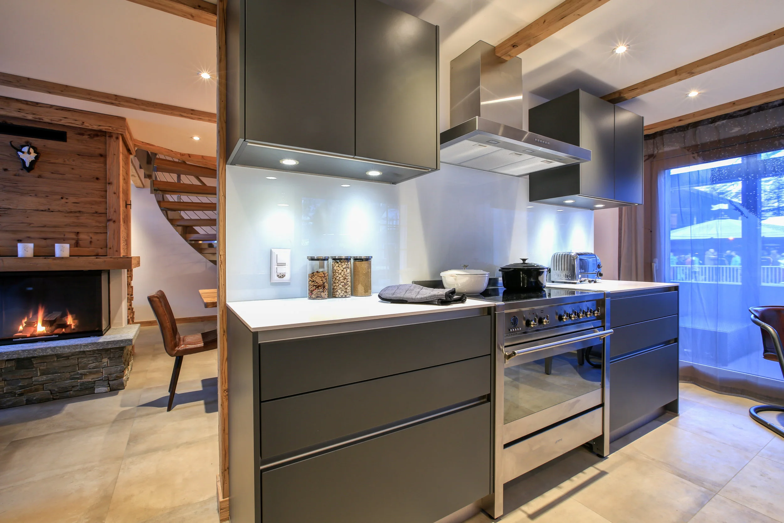 AJP_8507 2_12 2HDR.jpg