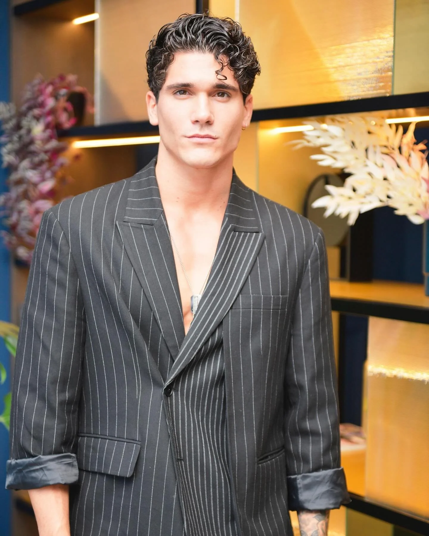 Casual day at the office
@swann_lvgn 
#mistersupranational #mistersupranational2025