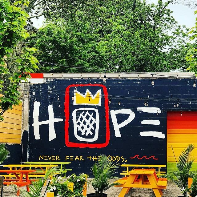 H🍍P E @the_fifth_element_ri Signs of Hope all around Newport ☺️✌🏼 #hope #Newport #rhodeisland #shoplocal #eatlocal #supportlocal #community #neverfeartheodds