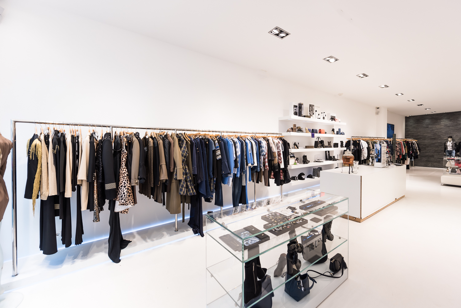 VLVT STORES okt 2016-8.jpg