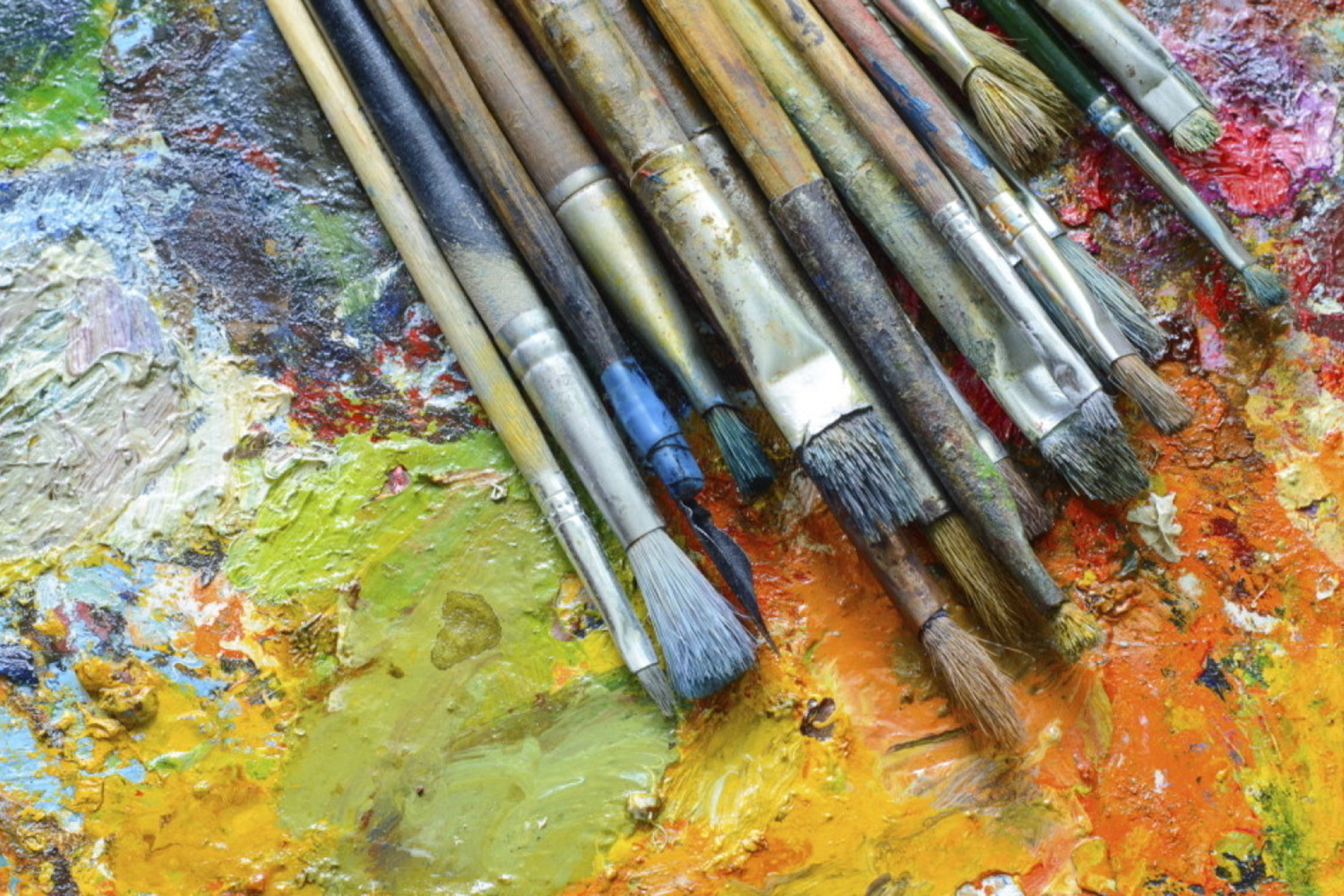  Here is a view of the brushes we supply for artists participating in Taylor Smith's art travel workshops 