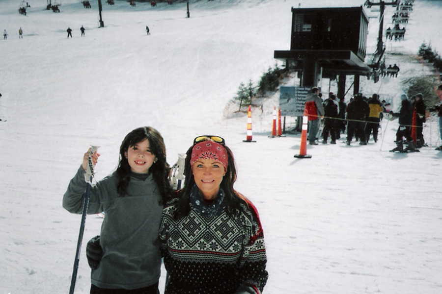 Taylor Smith daughter ski lesson protect winter.jpg