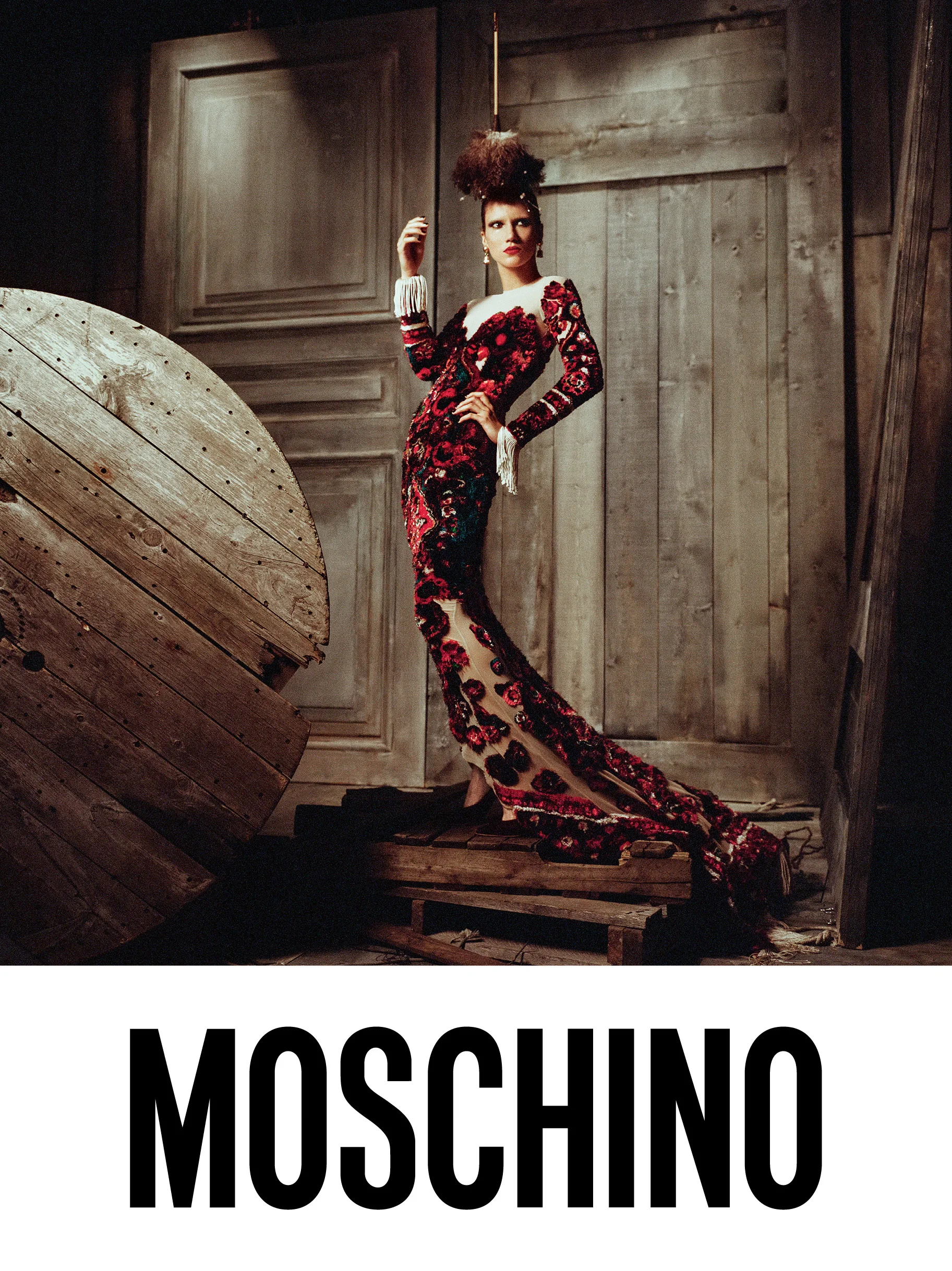 MOSCHINO_FW17-18_adv2.jpg