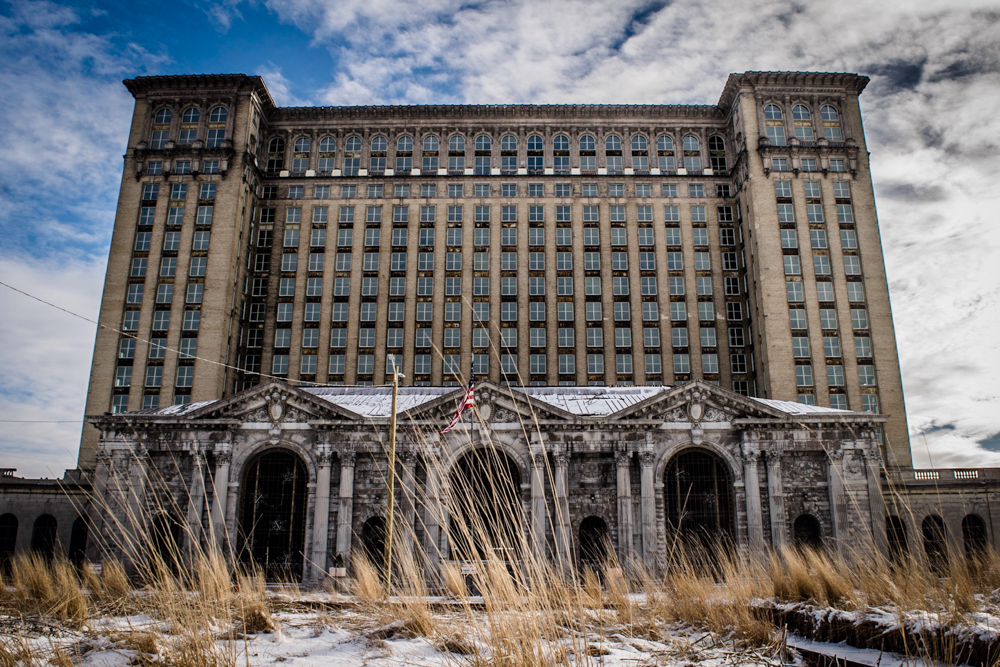 Photo of MCS under a fresh coat of snow. Photo by Felicia Fullwood