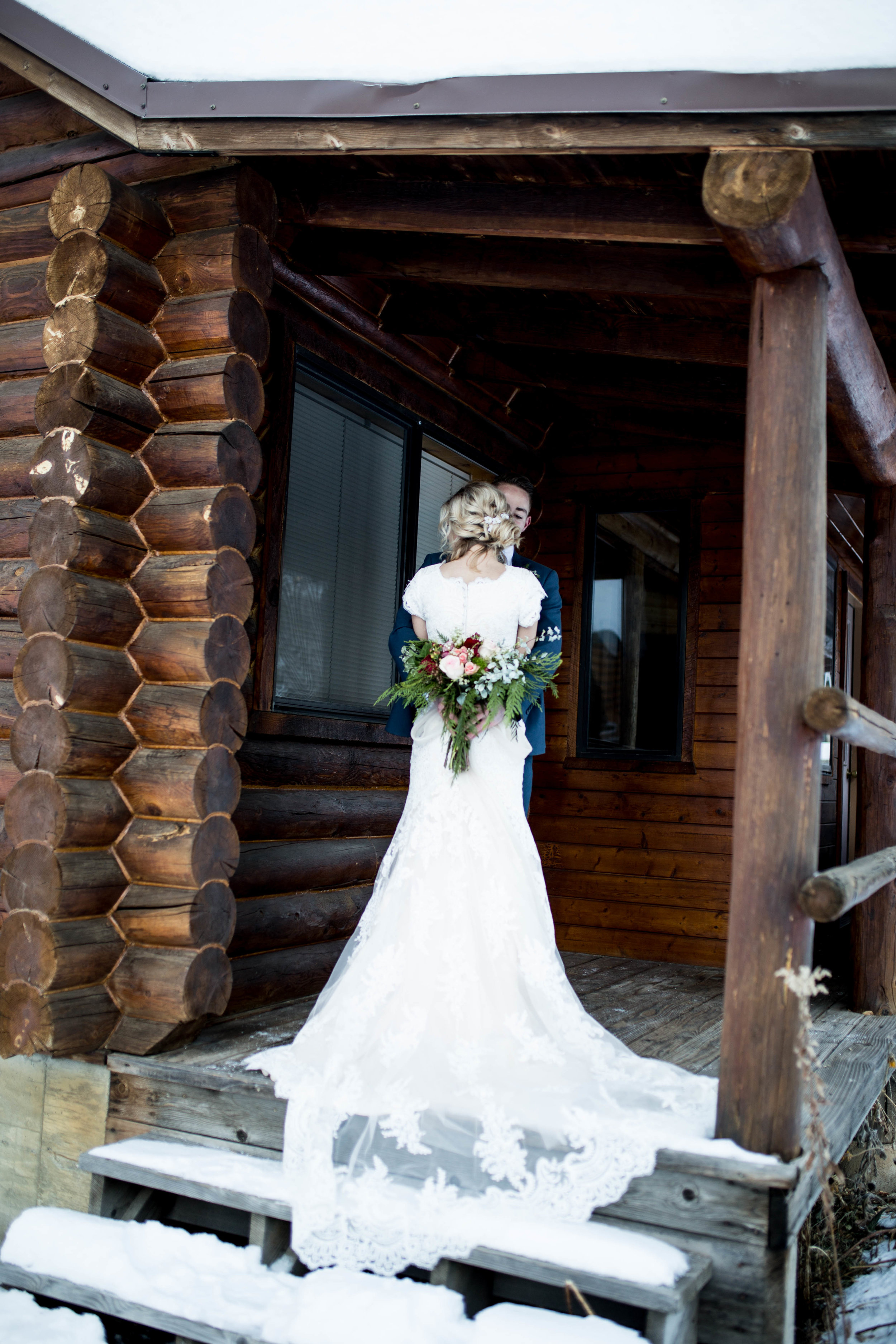 WinterWeddingBridalsTarghee (26 of 121).jpg